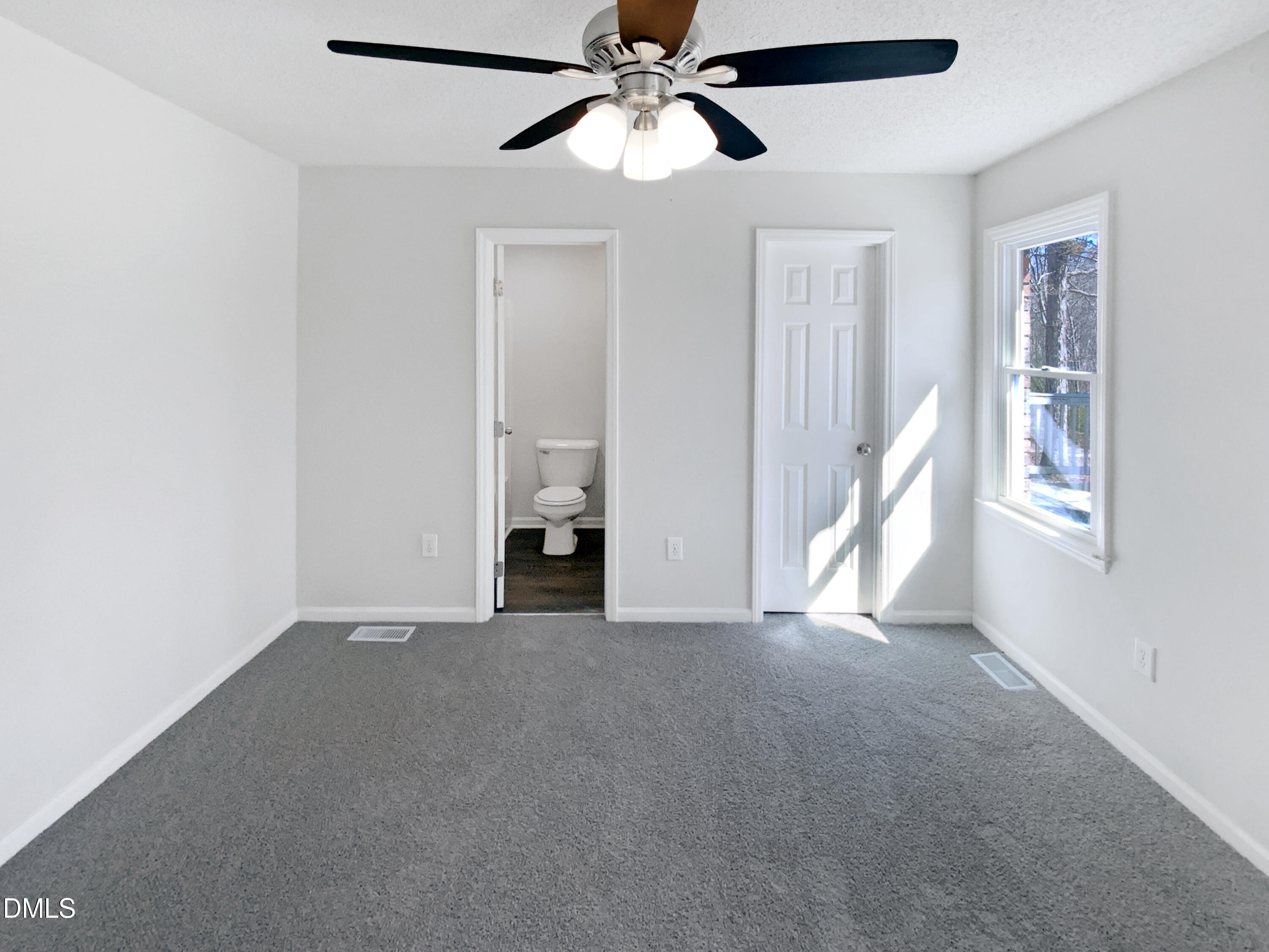 204 Colonial Drive Clayton NC 27527