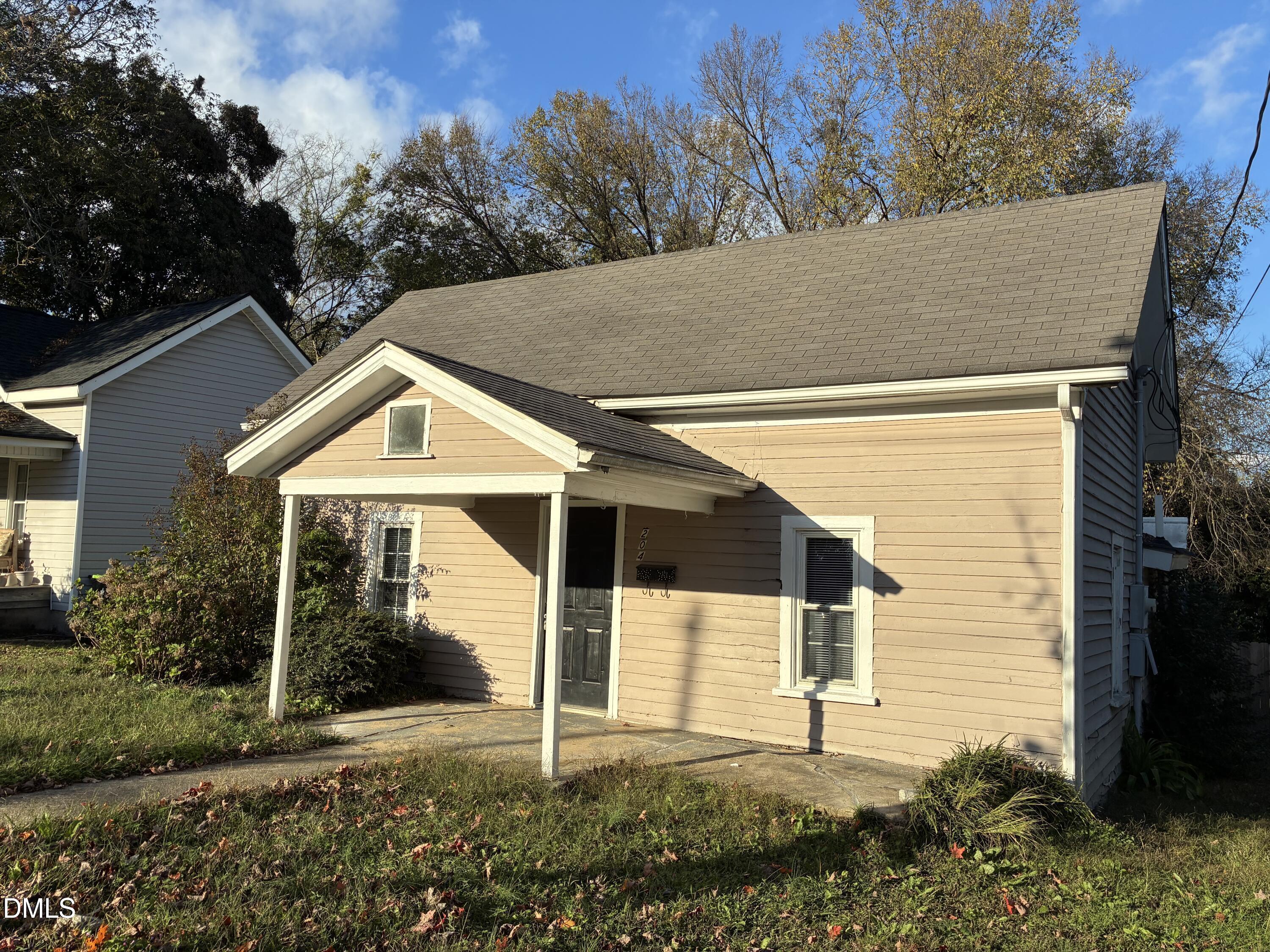 204 W Hill Street Benson NC 27504