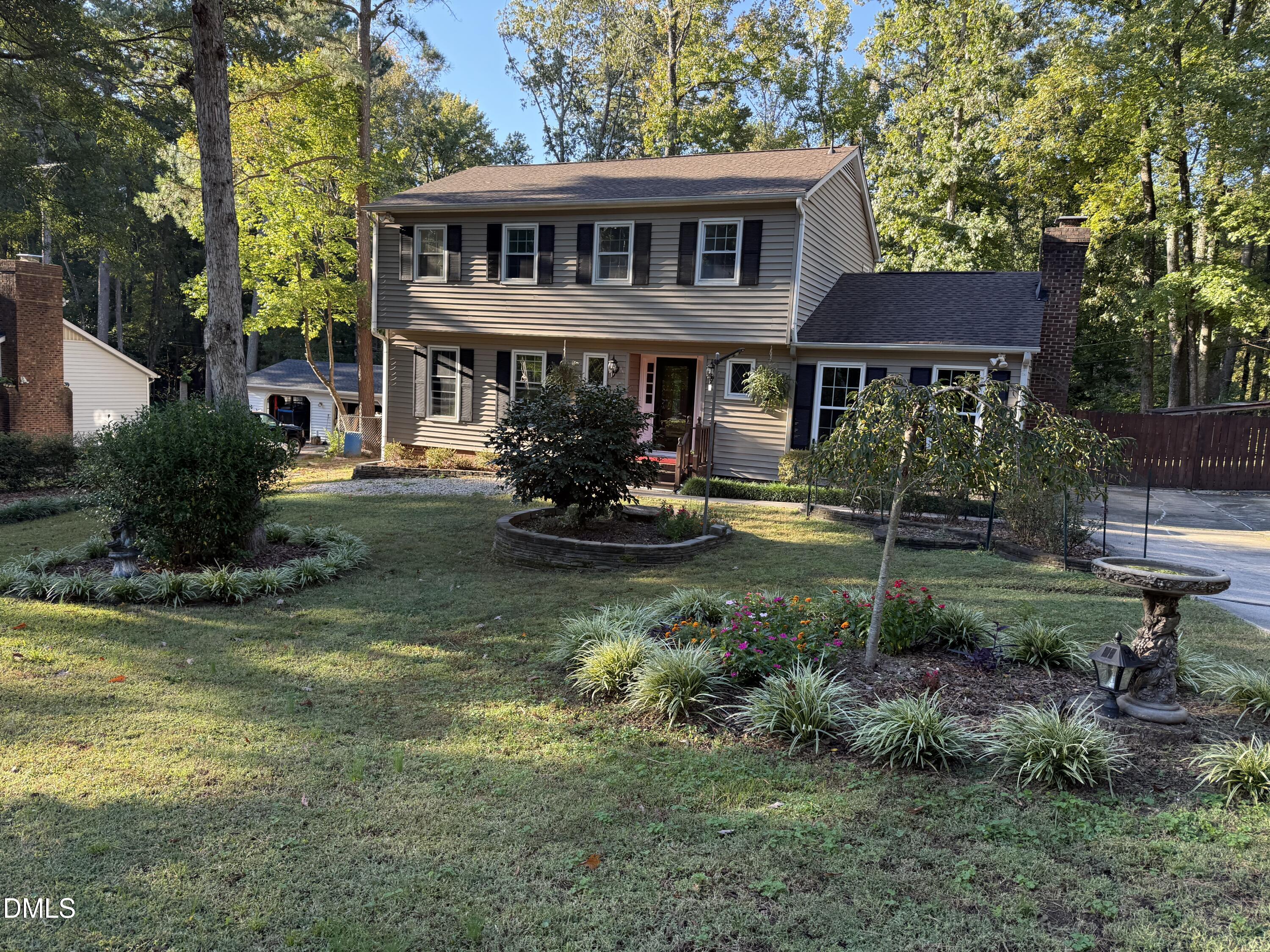 1914 White Plains Road Chapel Hill NC 27517