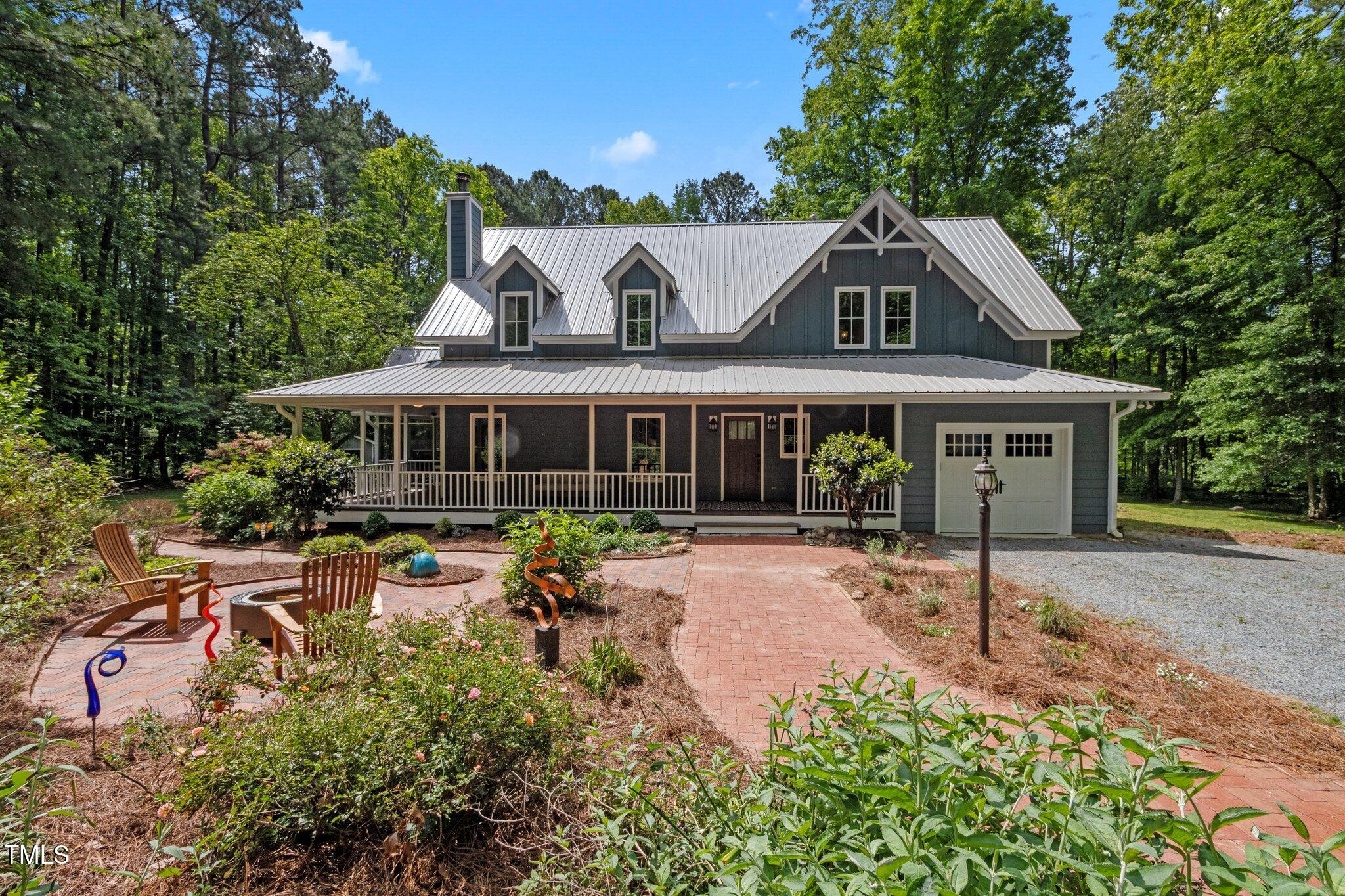 9625 Collins Creek Drive Chapel Hill NC 27516