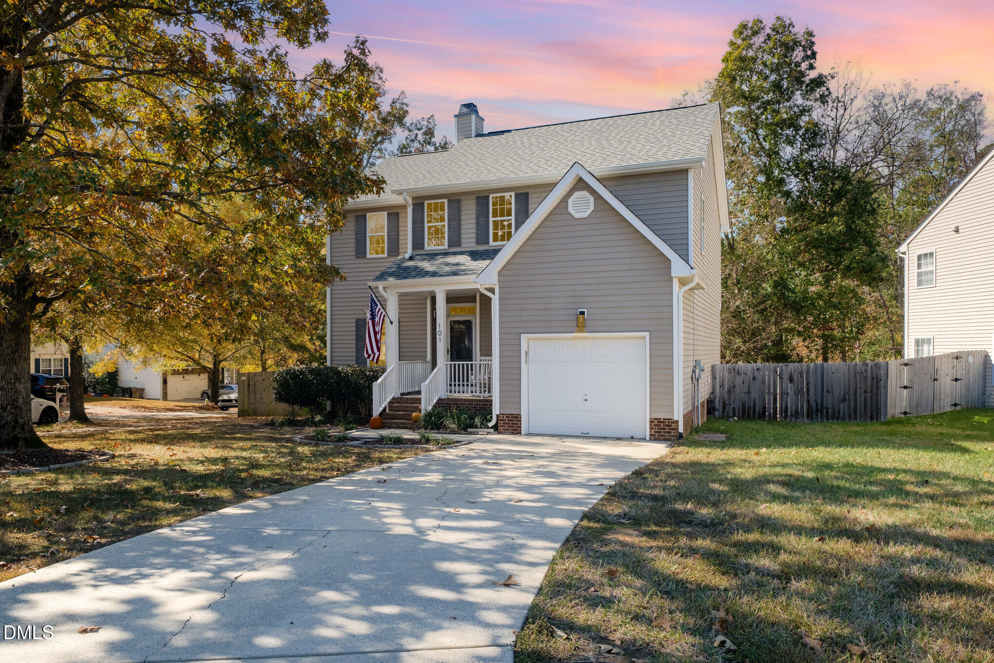 101 Holly Thorn Trace Holly Springs NC 27540