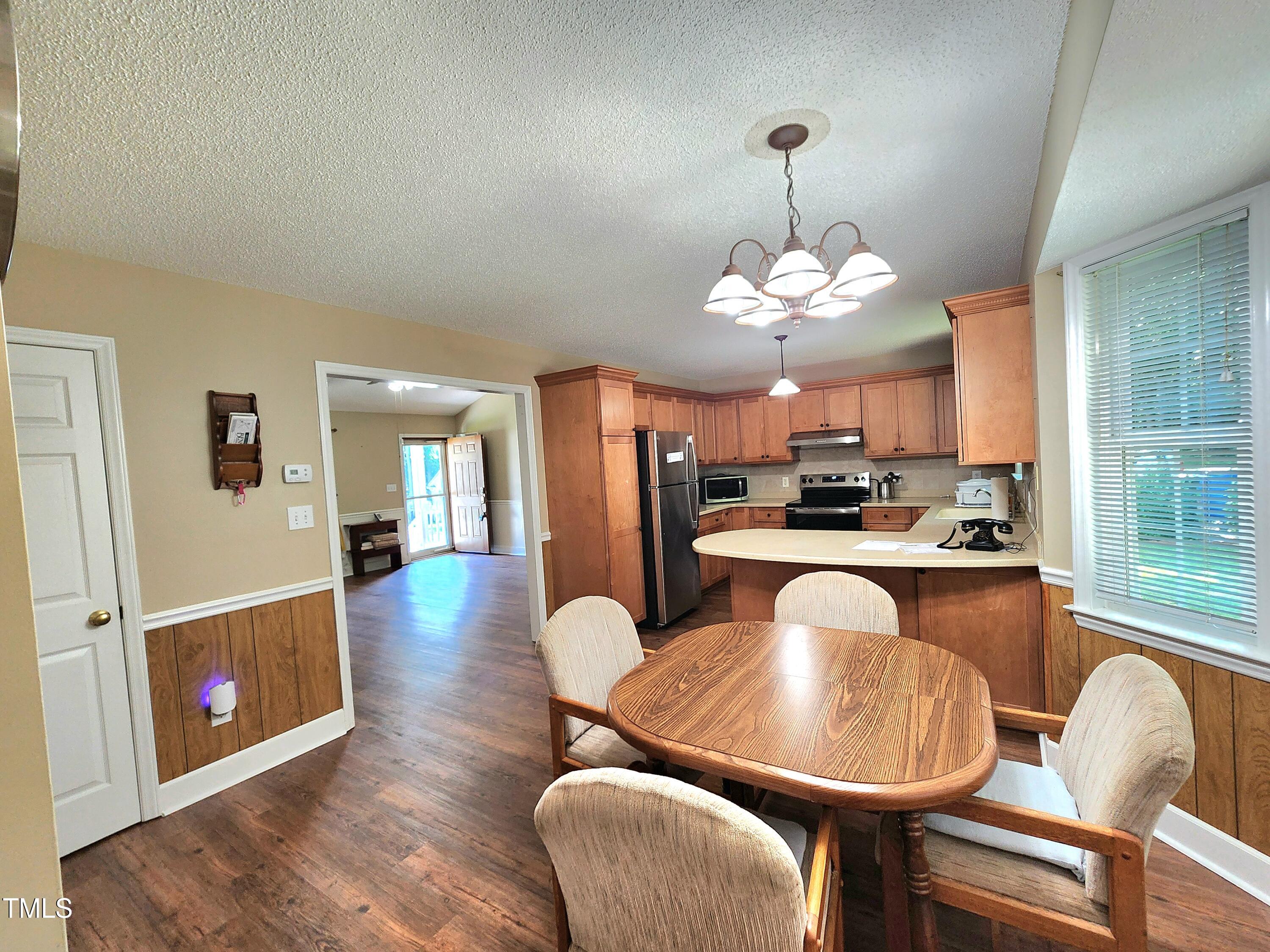 107 Oak Park Drive Benson NC 27504