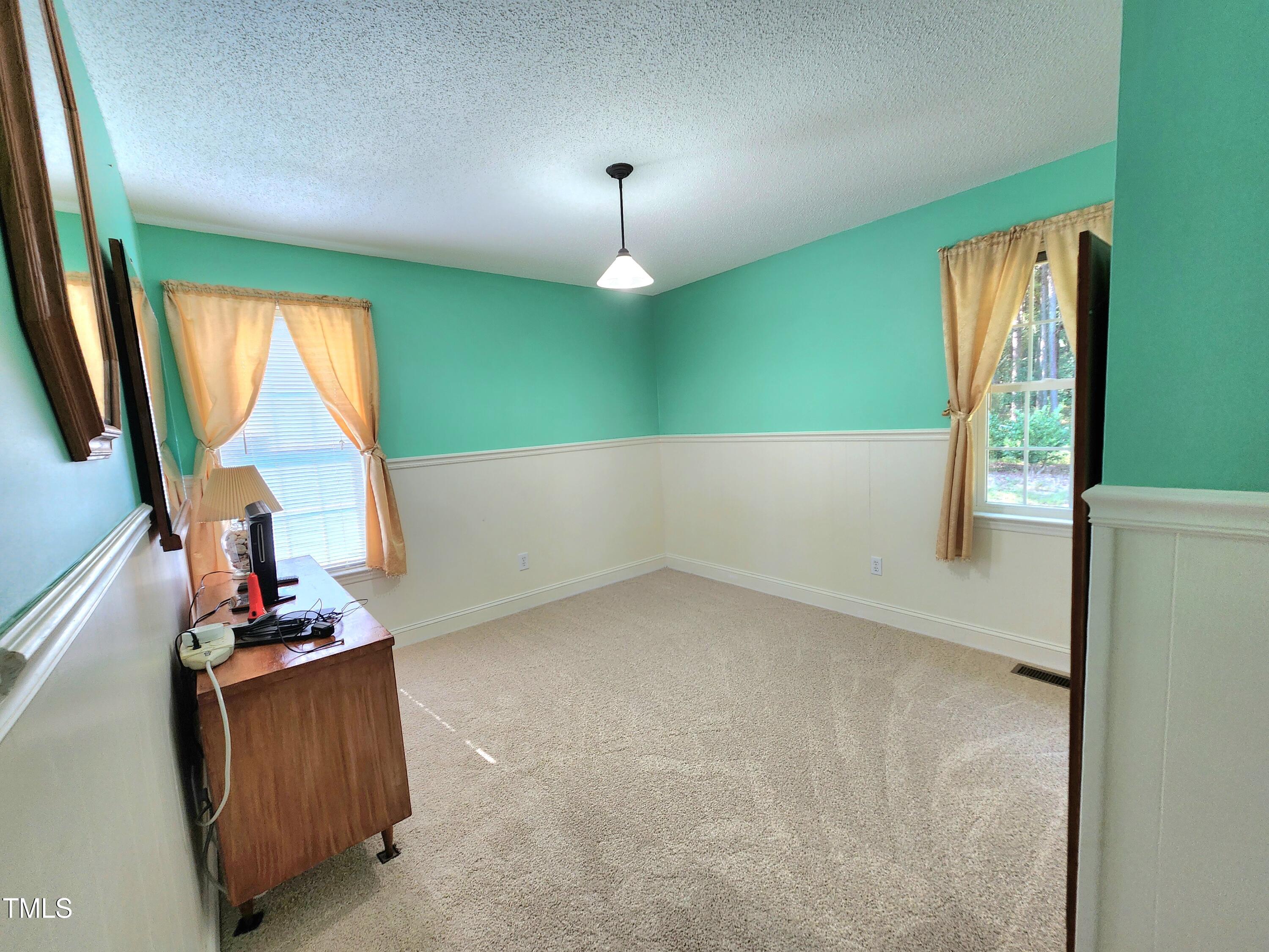 107 Oak Park Drive Benson NC 27504