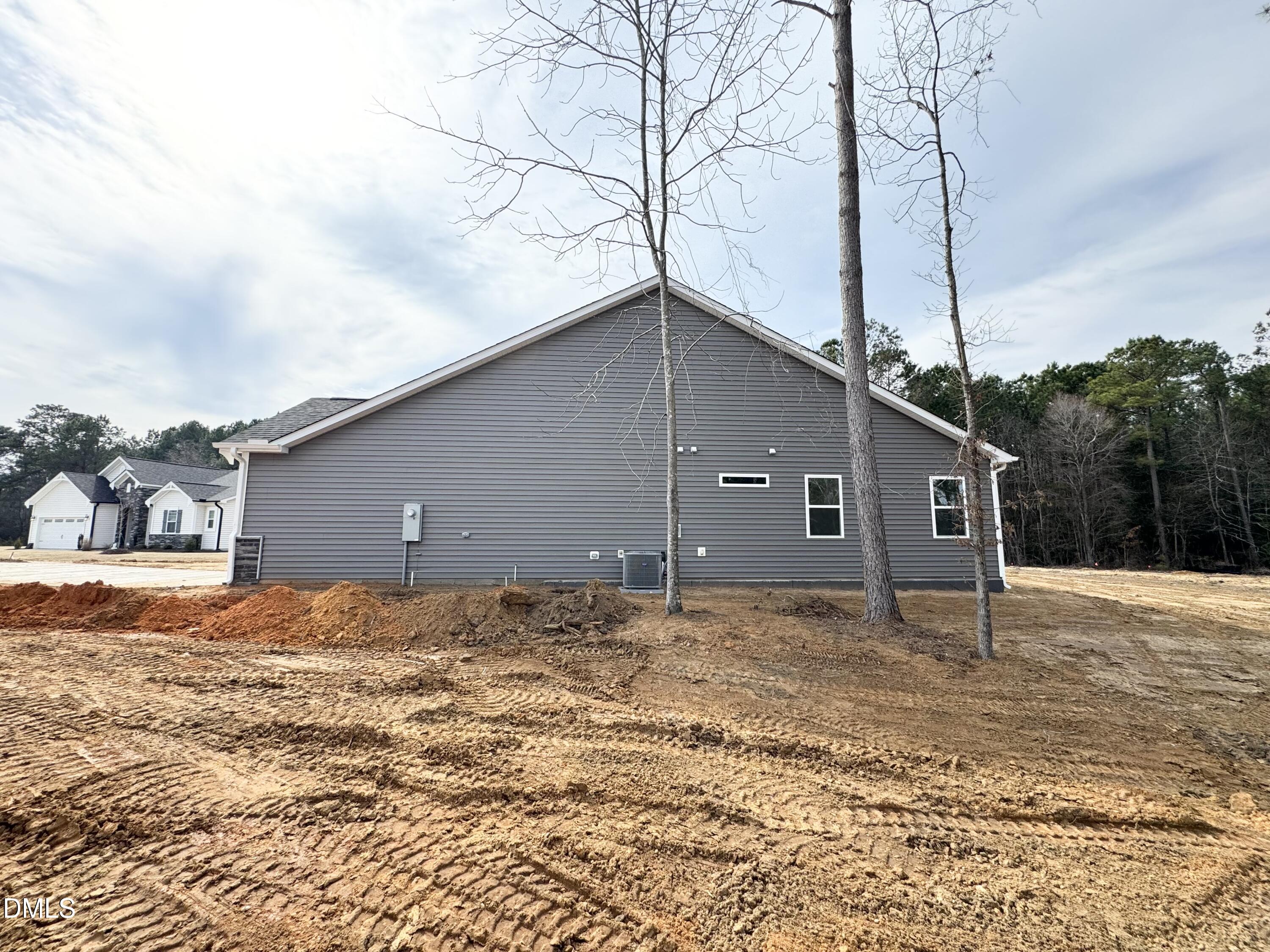 290 Golfview Avenue Benson NC 27504