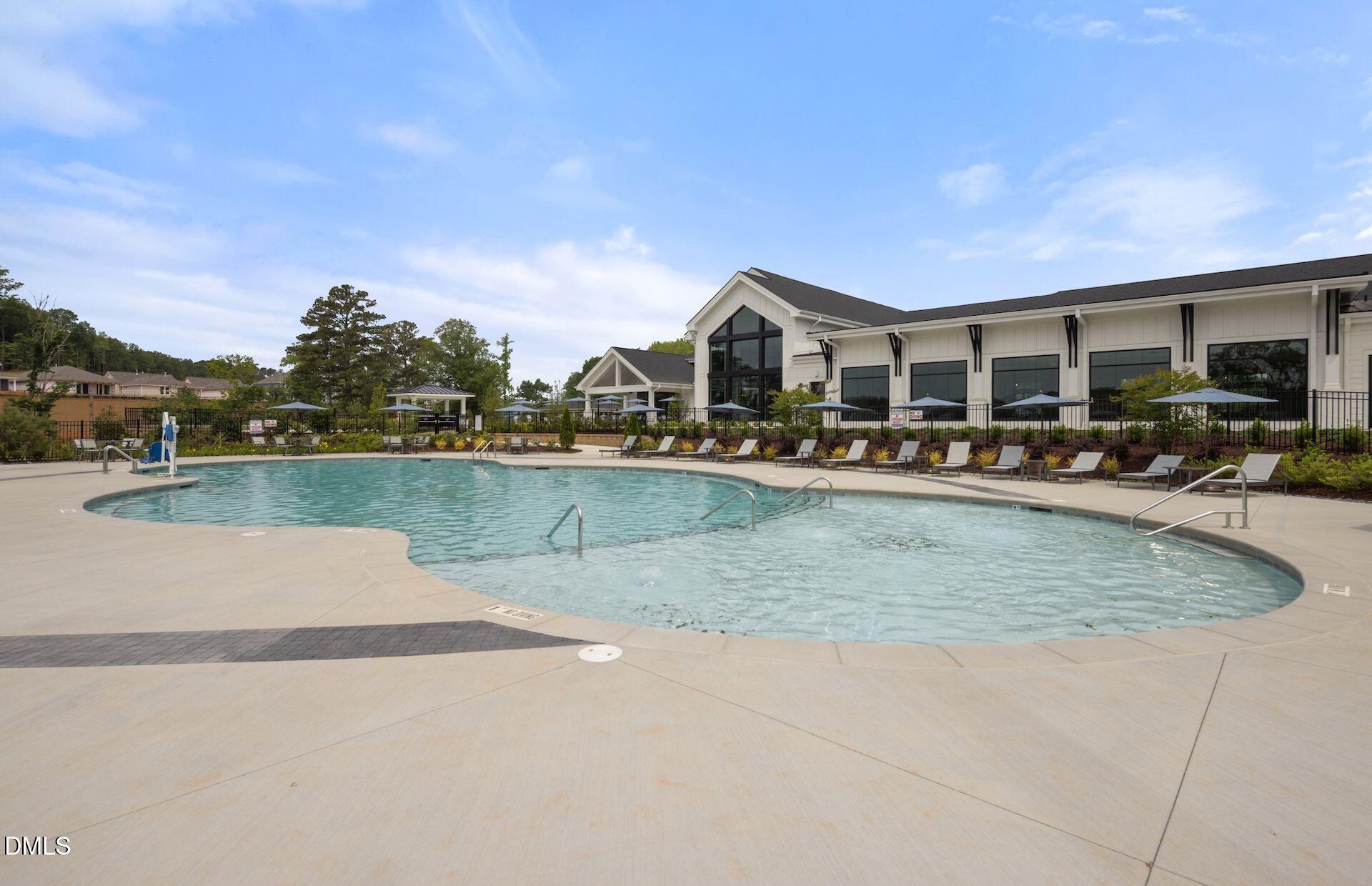 141 Omaha Way Clayton NC 27520