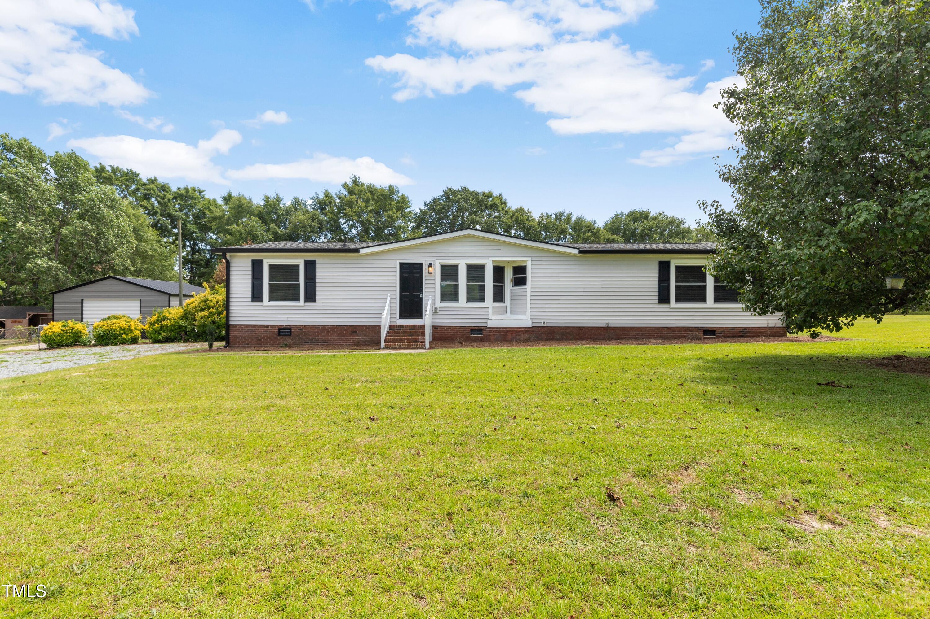 165 Dawn Road Benson NC 27504