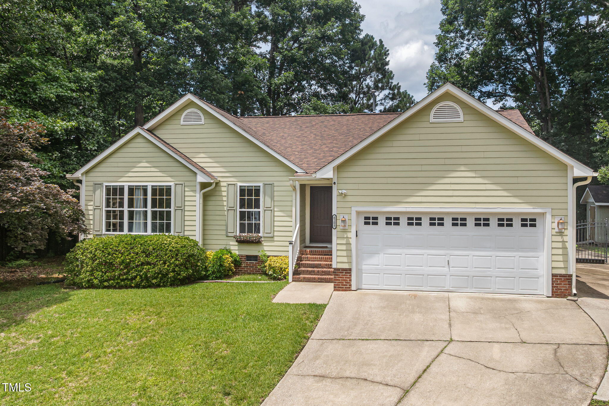 6205 Houndsman Court Raleigh NC 27616