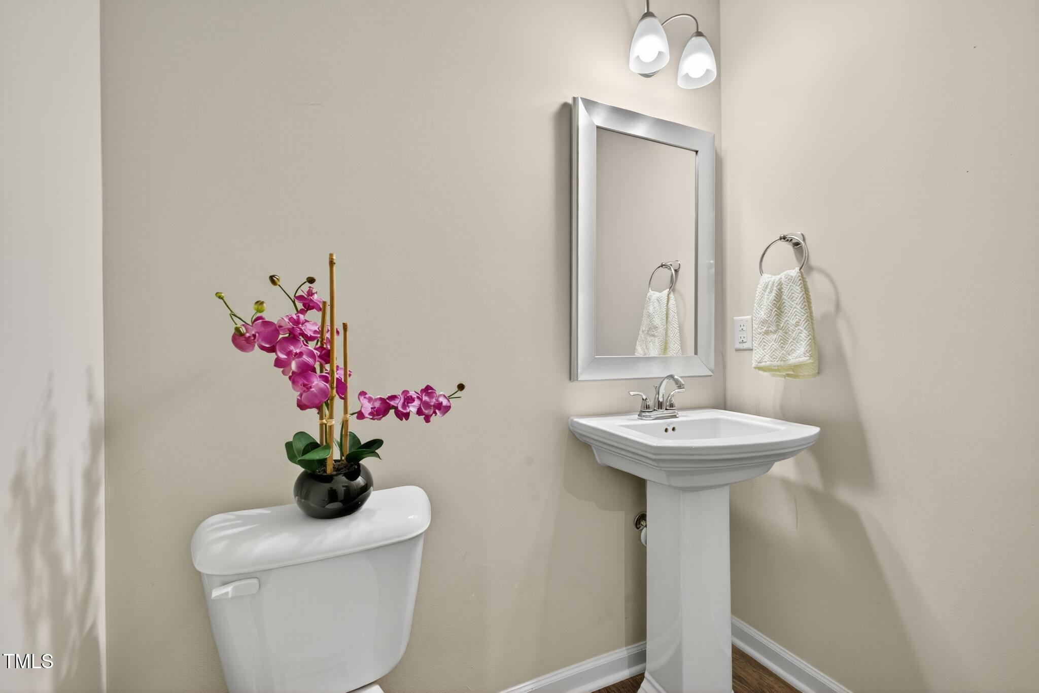 102 N Porcenna Lane Clayton NC 27527