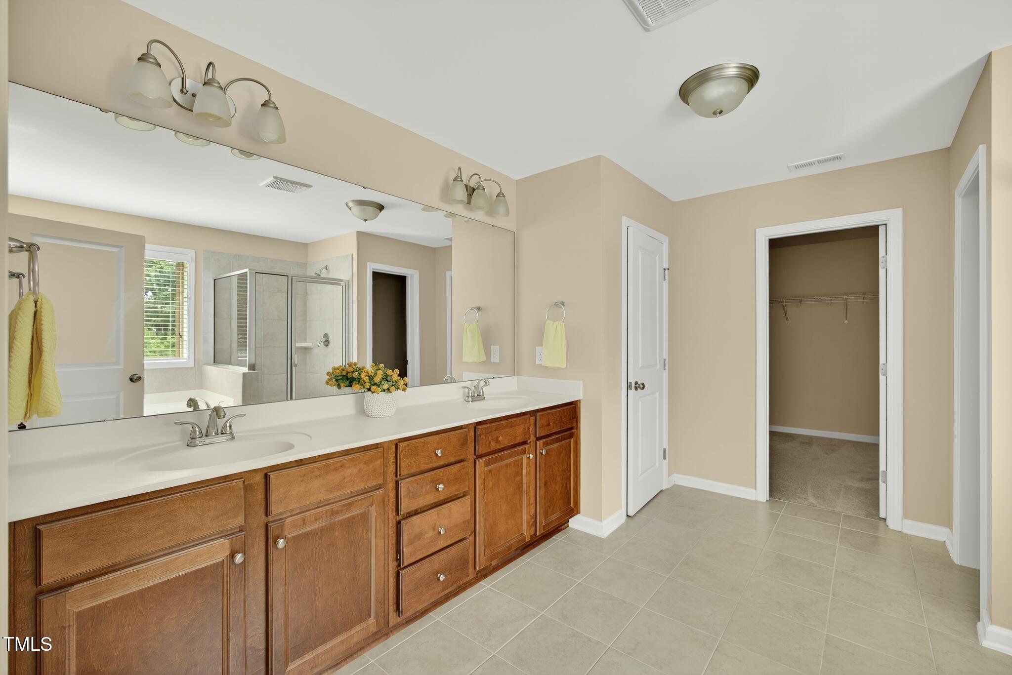 102 N Porcenna Lane Clayton NC 27527