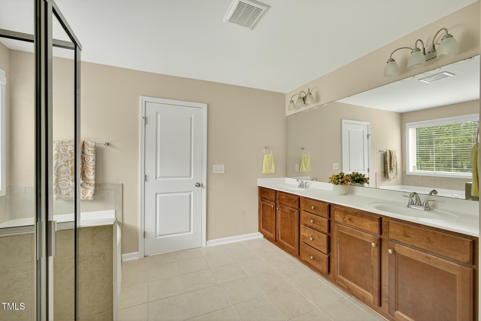 102 N Porcenna Lane Clayton NC 27527