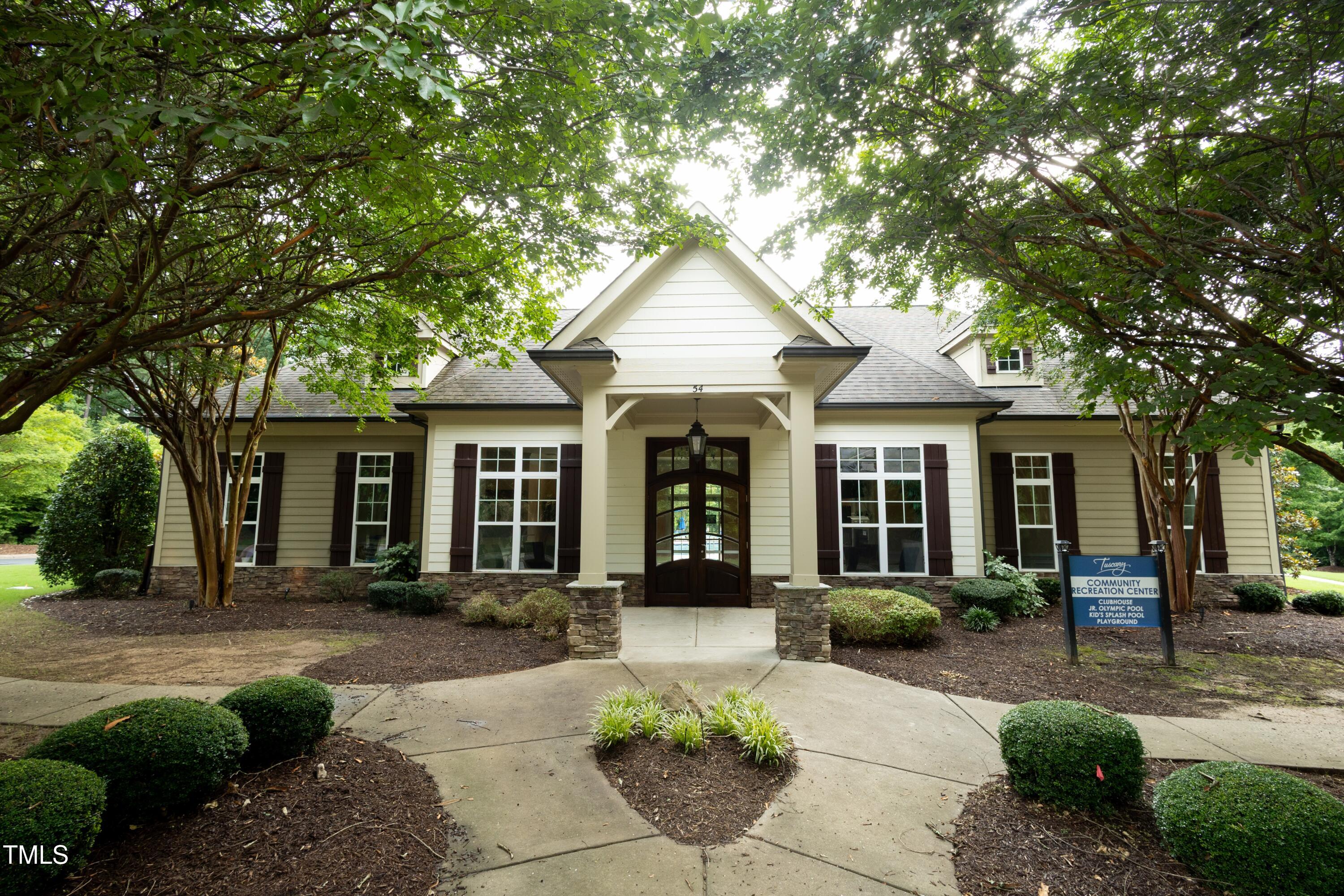 102 N Porcenna Lane Clayton NC 27527