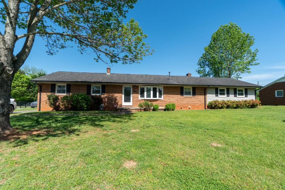 231 N Wilkins Road Haw River NC 27258