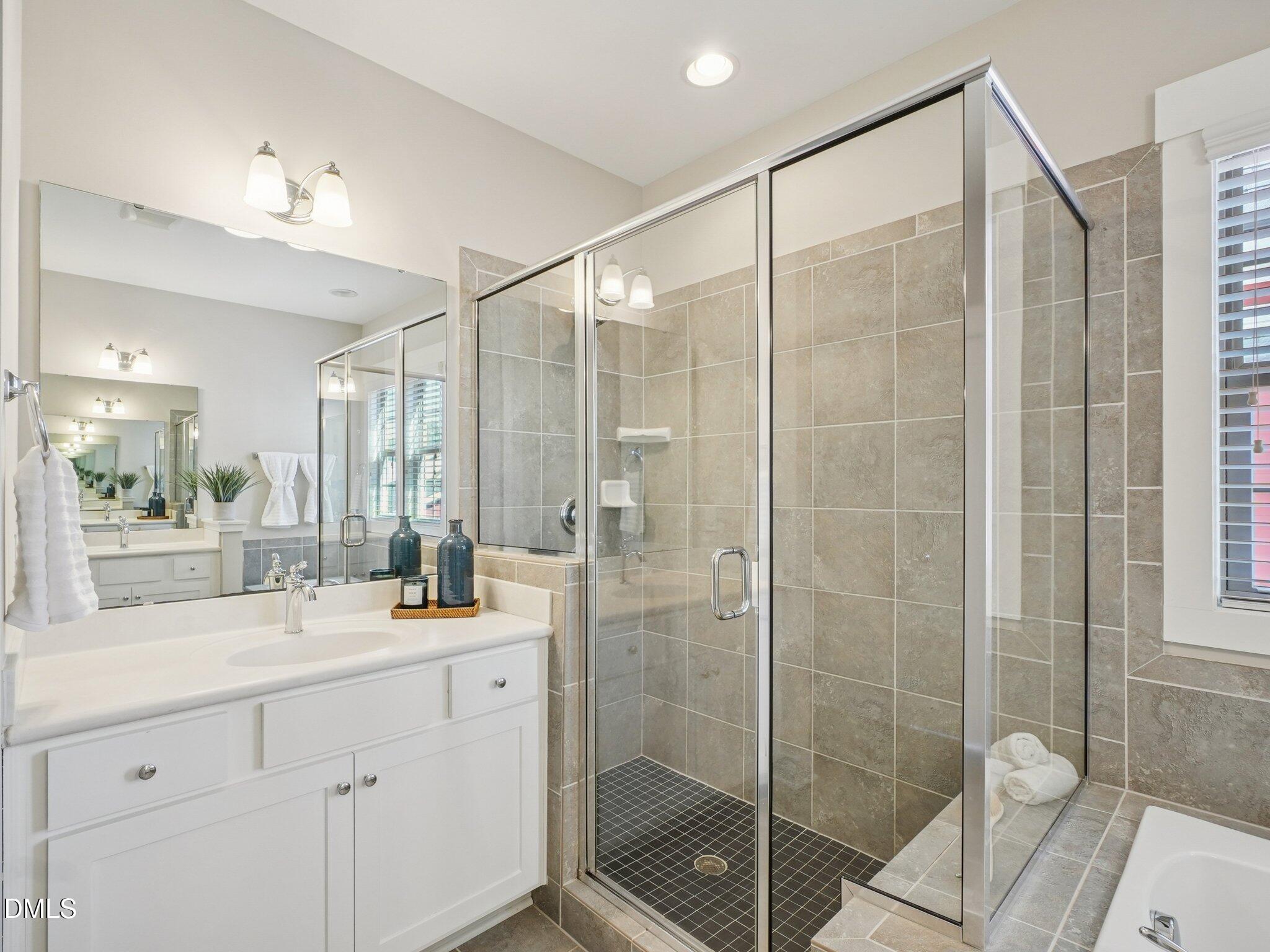 18 Monarch Trail Chapel Hill NC 27516