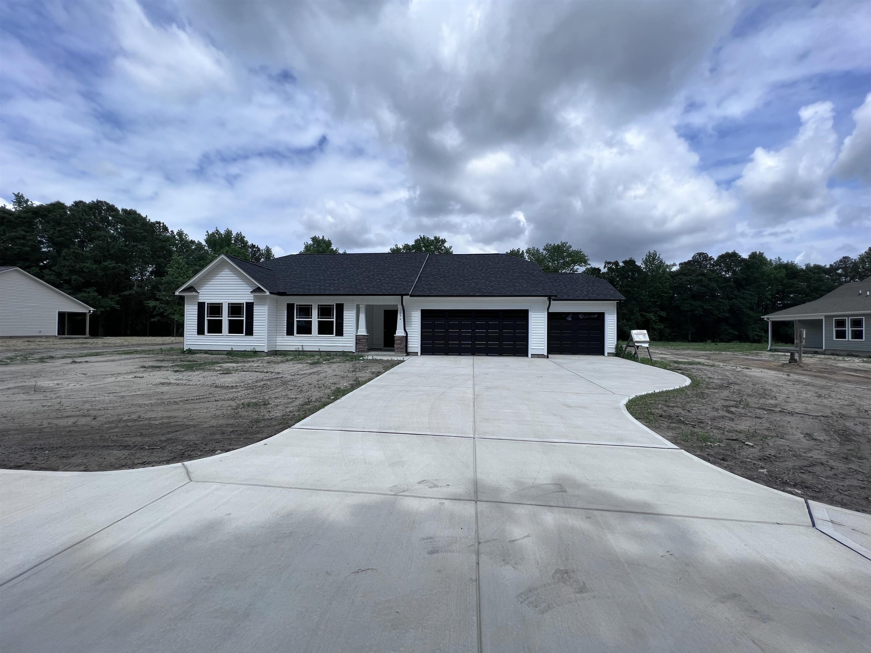 1294 Lee Road Clayton NC 27520
