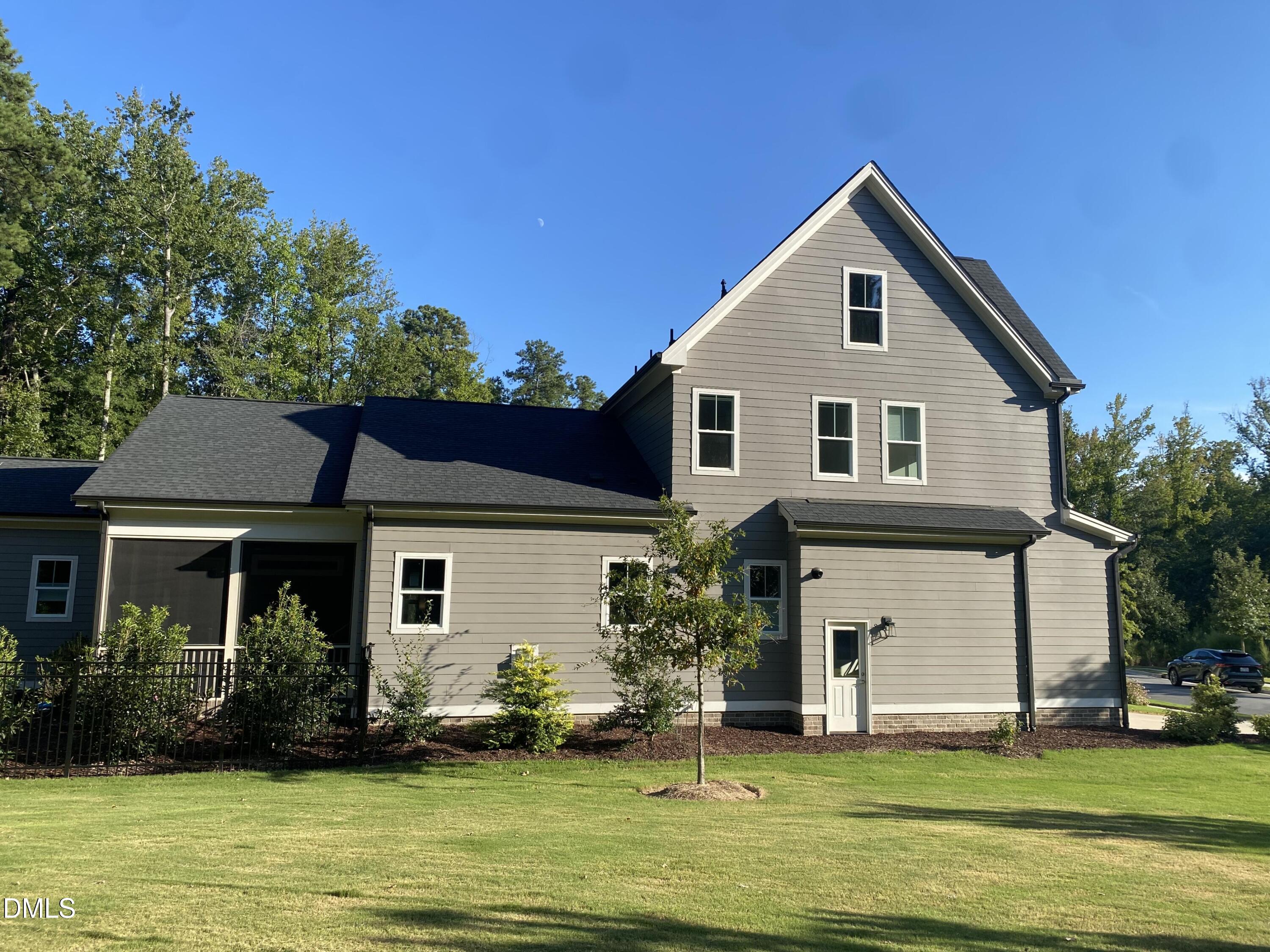 17 Monteith Drive Chapel Hill NC 27516