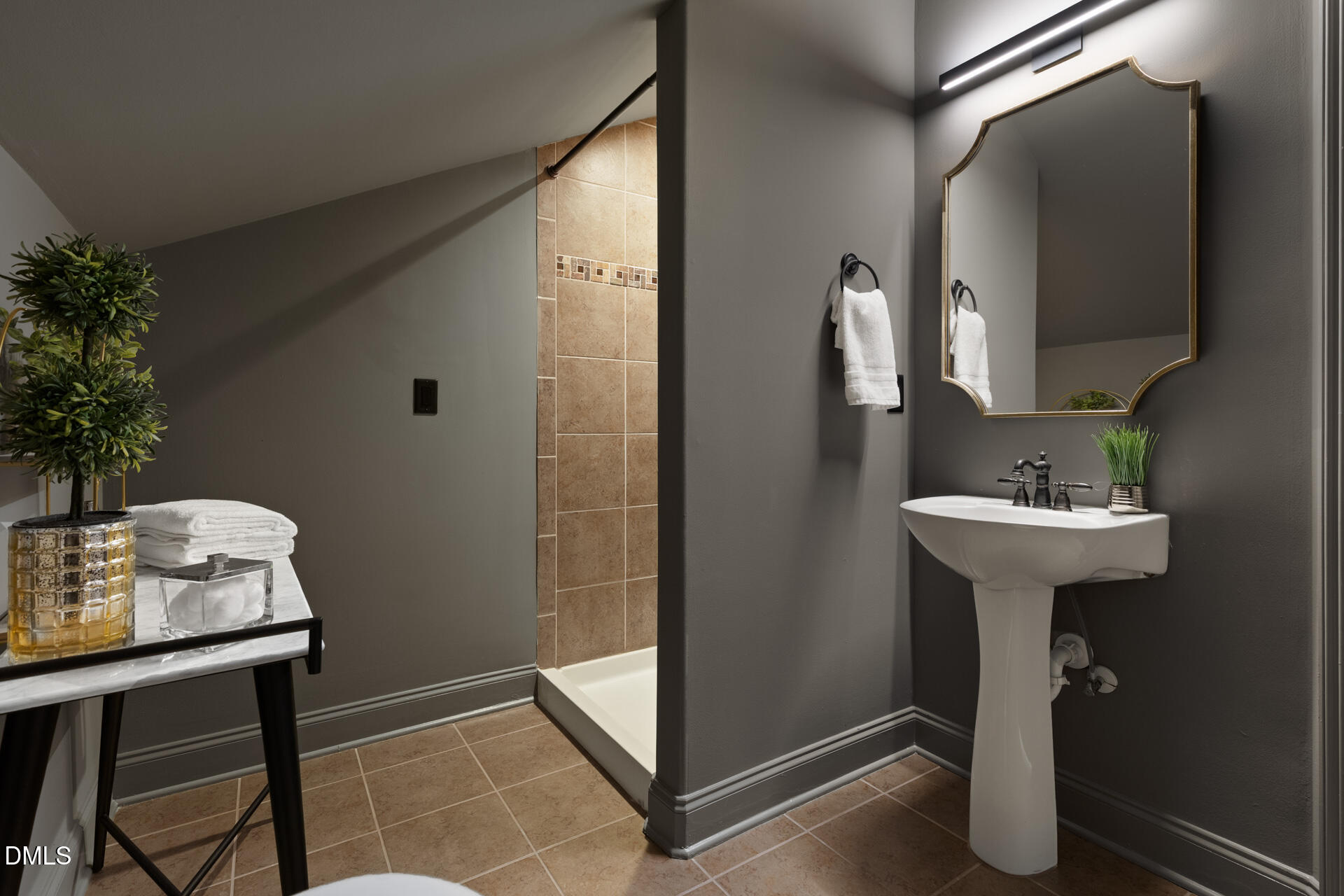 135 North Street Chapel Hill NC 27514