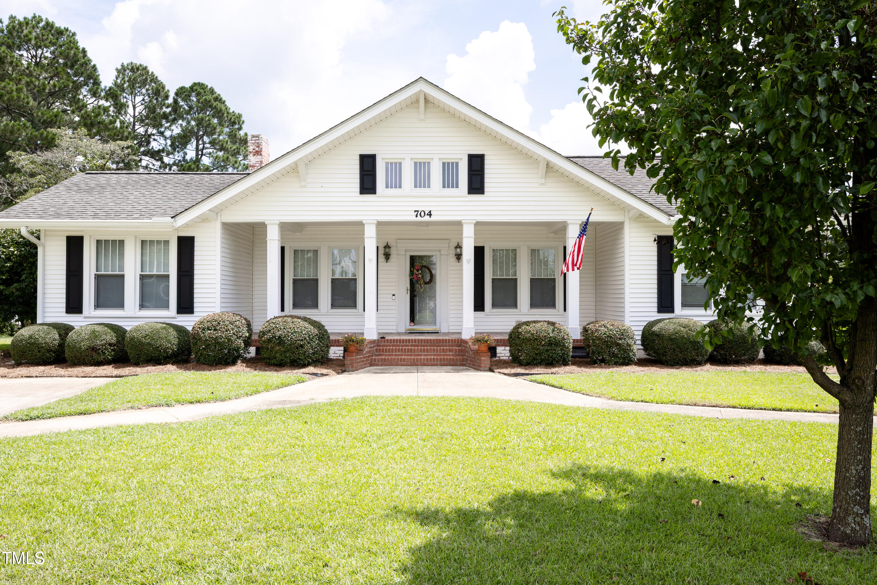 704 N Lincoln Street Benson NC 27504