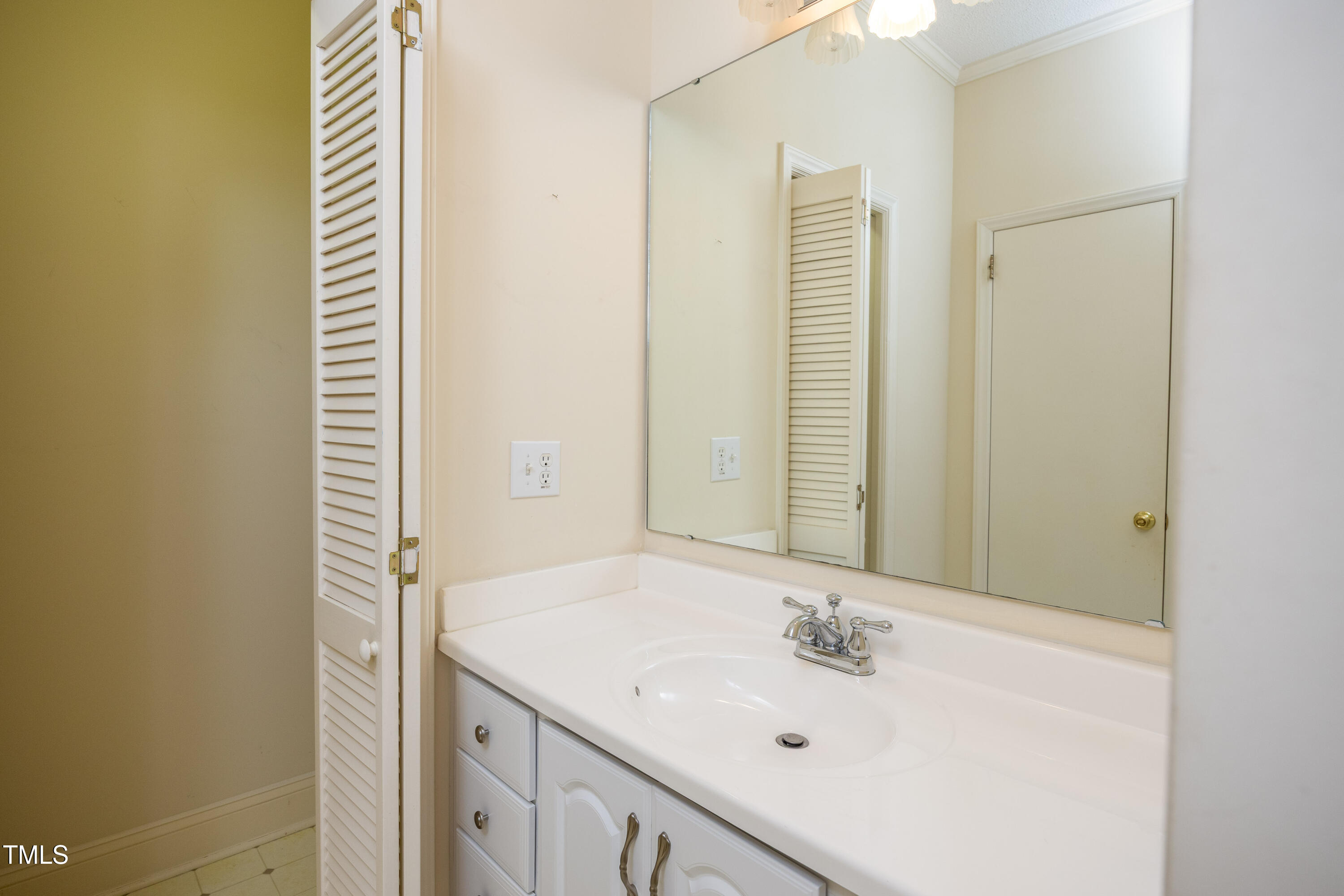 704 N Lincoln Street Benson NC 27504