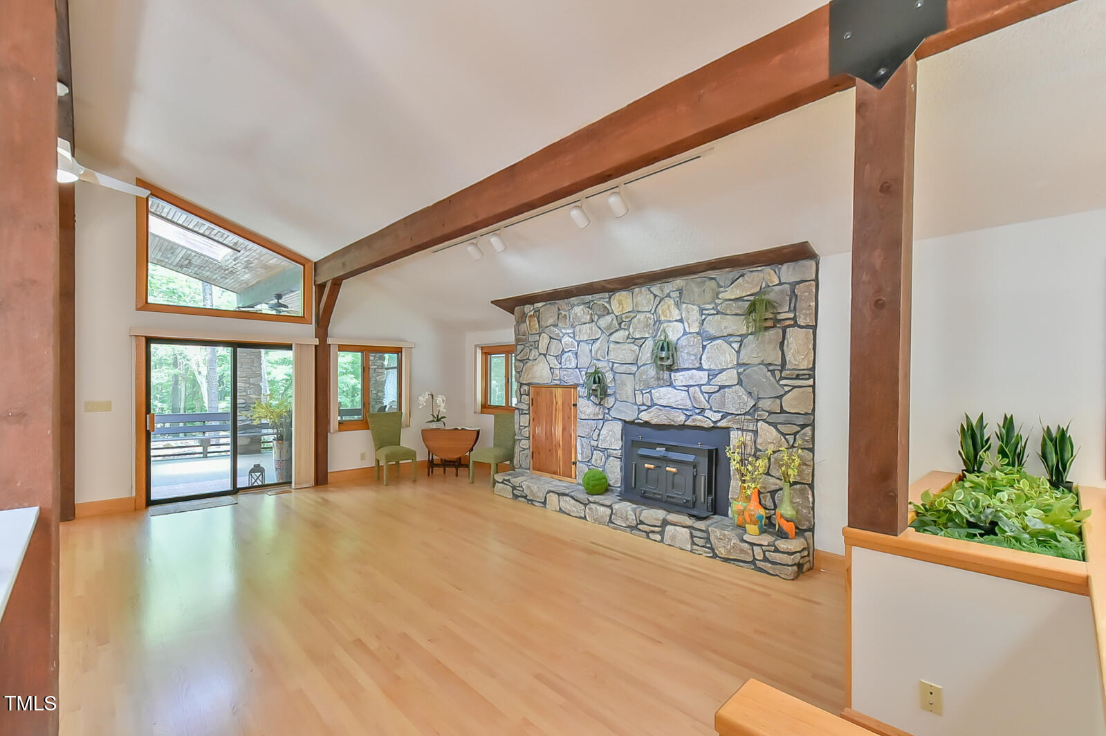 110 Wolfs Trail Chapel Hill NC 27516