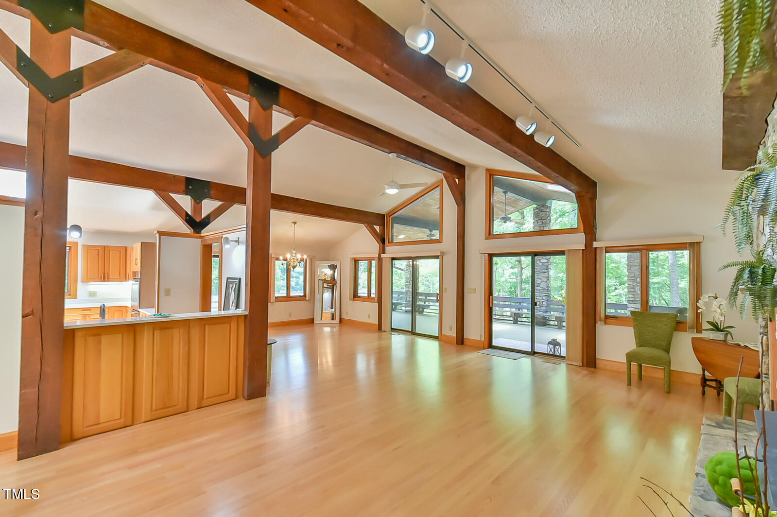 110 Wolfs Trail Chapel Hill NC 27516