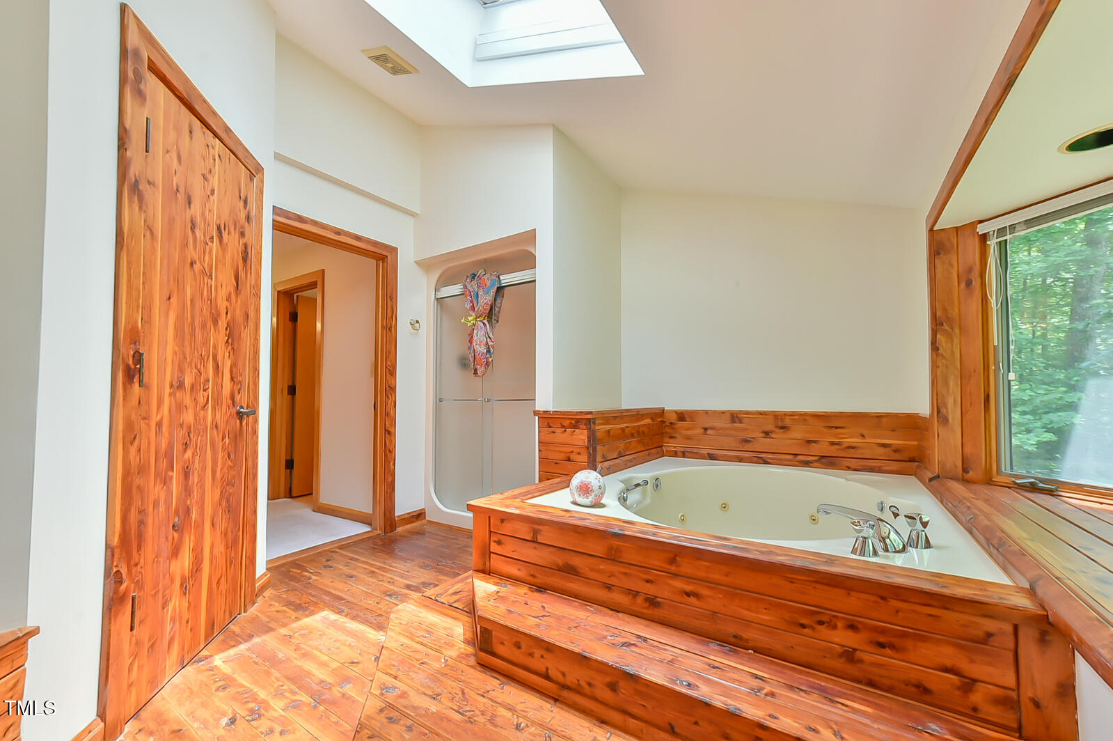 110 Wolfs Trail Chapel Hill NC 27516