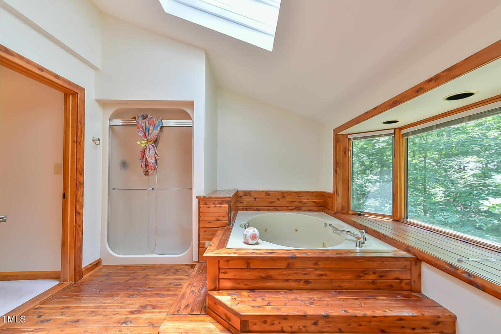 110 Wolfs Trail Chapel Hill NC 27516