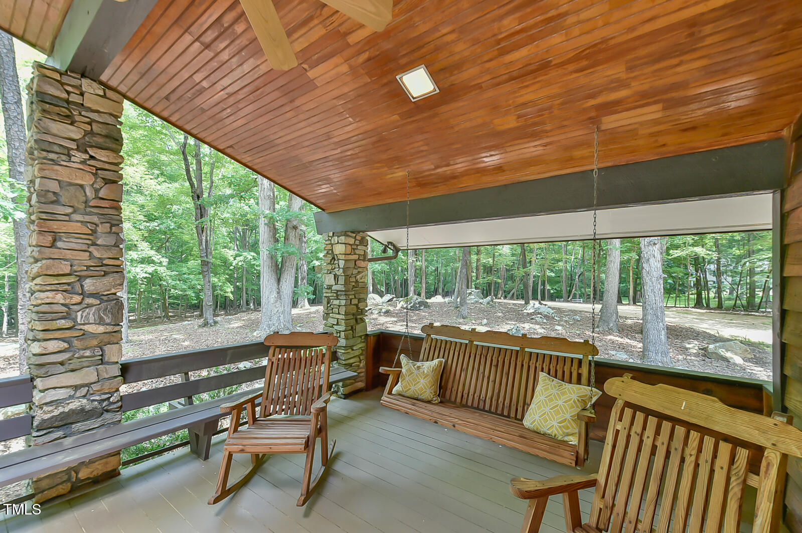 110 Wolfs Trail Chapel Hill NC 27516