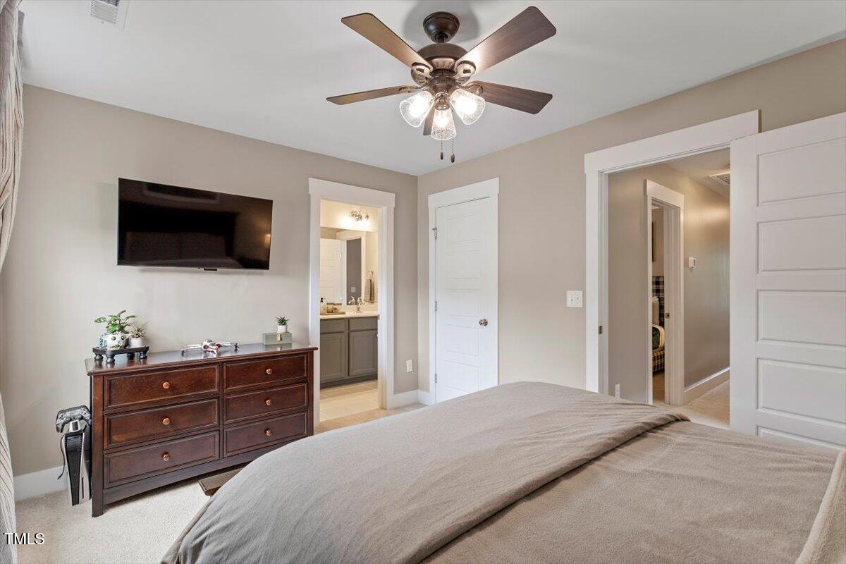 586 Great Ridge Parkway Chapel Hill NC 27517