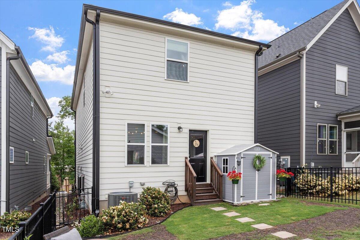 586 Great Ridge Parkway Chapel Hill NC 27517