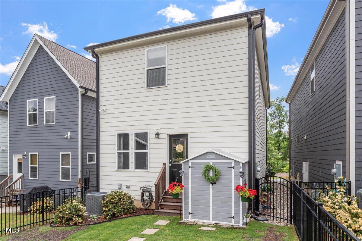 586 Great Ridge Parkway Chapel Hill NC 27517