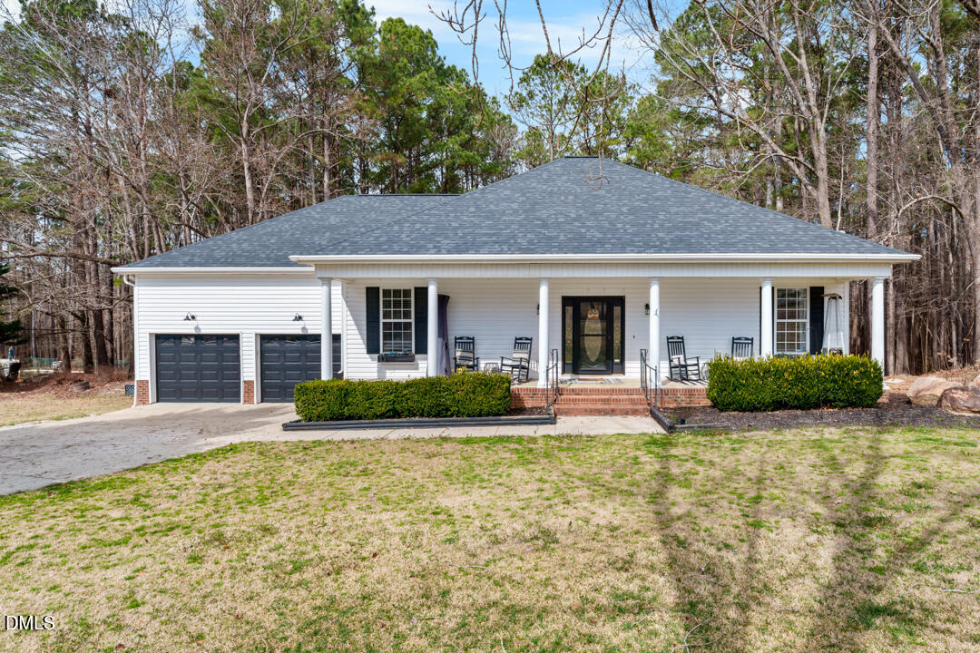 208 Hunting Lodge Road Clayton NC 27520