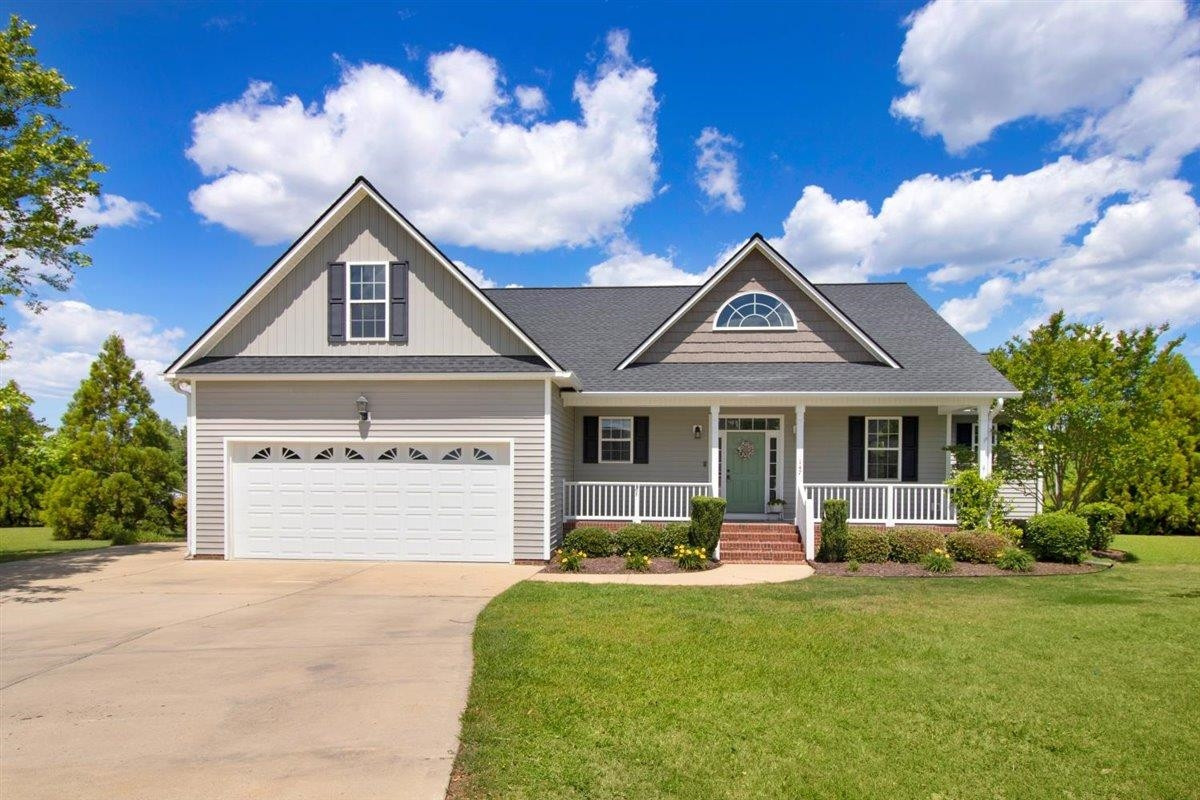 147 Eddlestone Court Clayton NC 27520