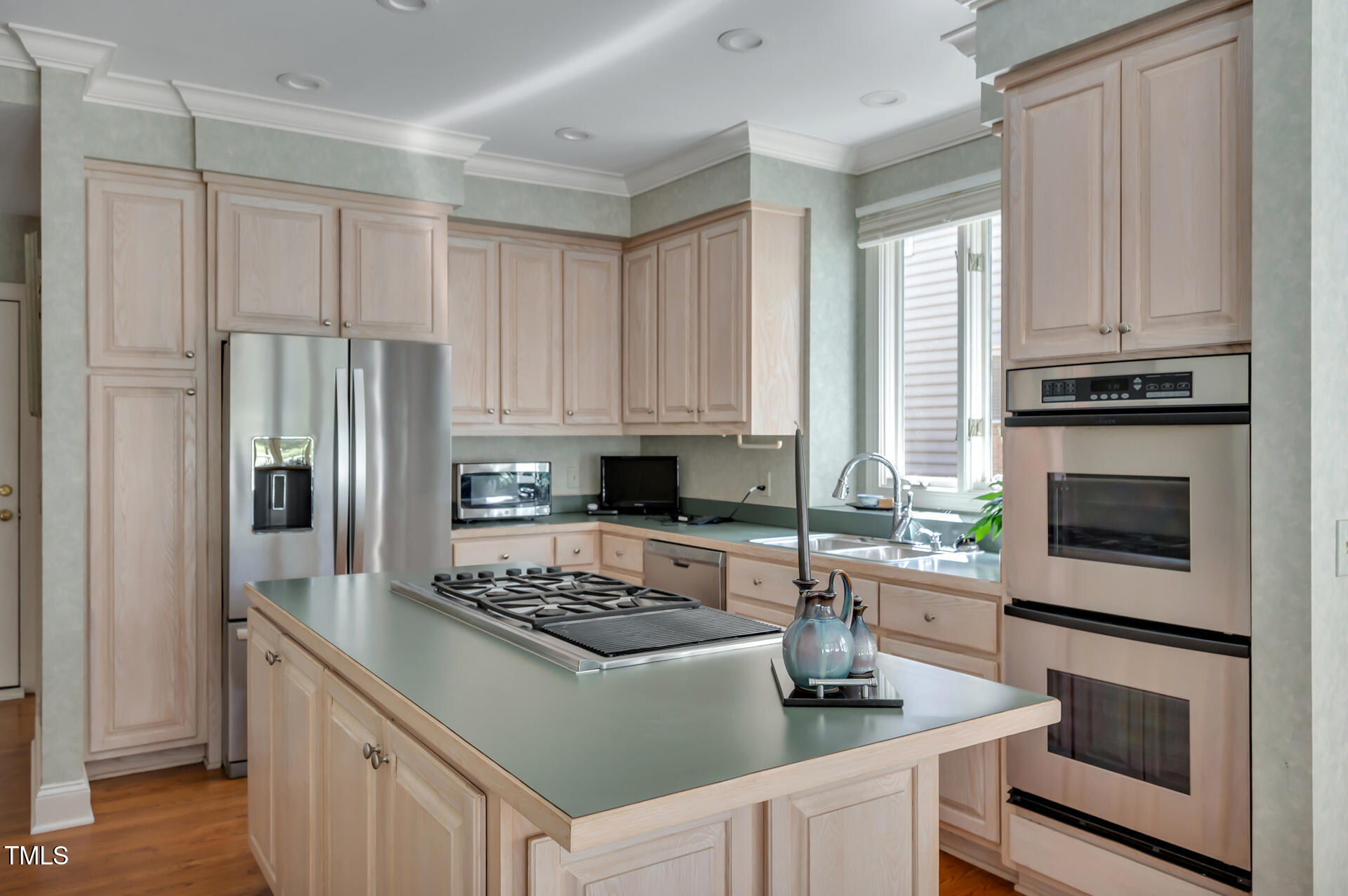 71005 Everard Chapel Hill NC 27517