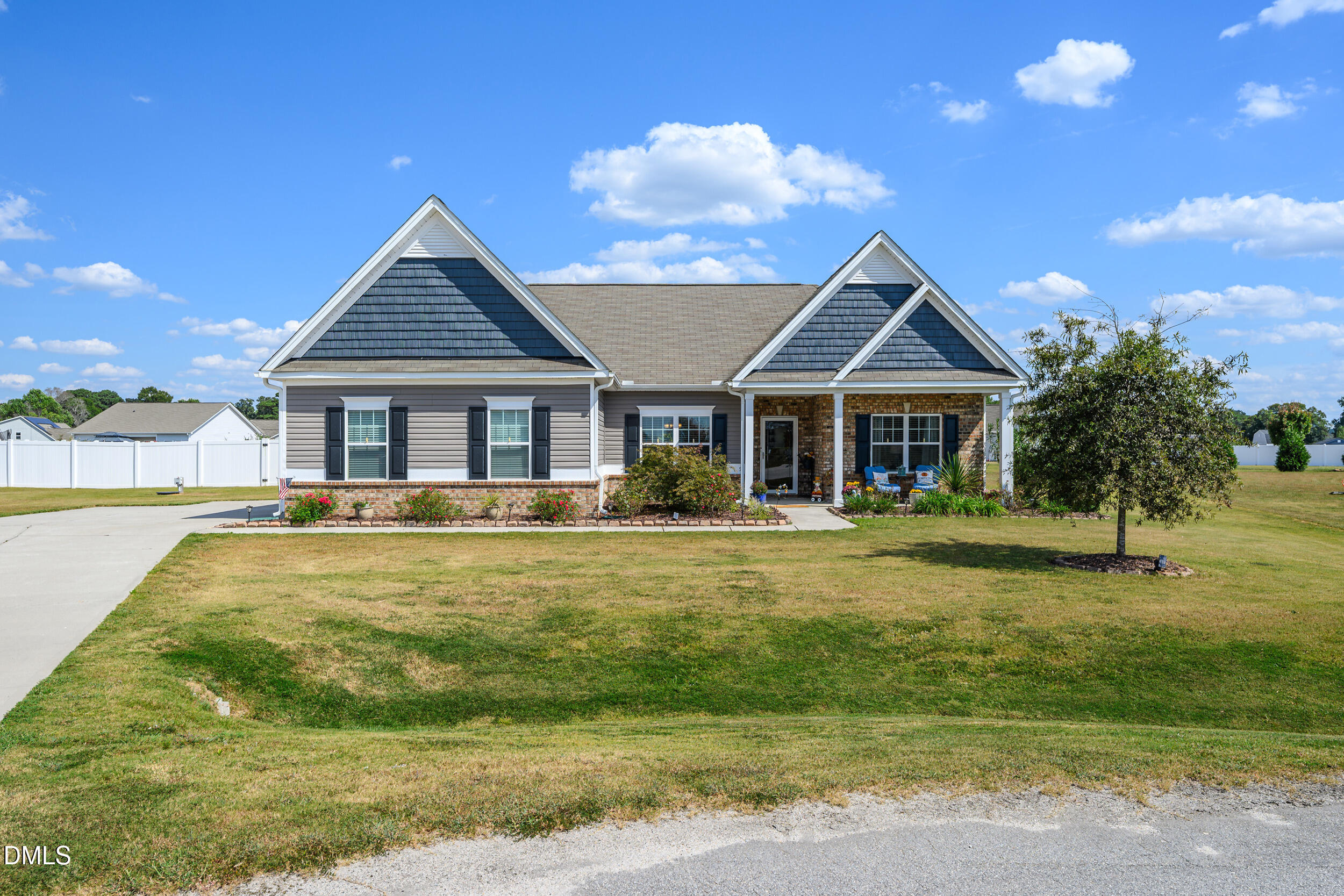 91 Charlottes Web Circle Benson NC 27504