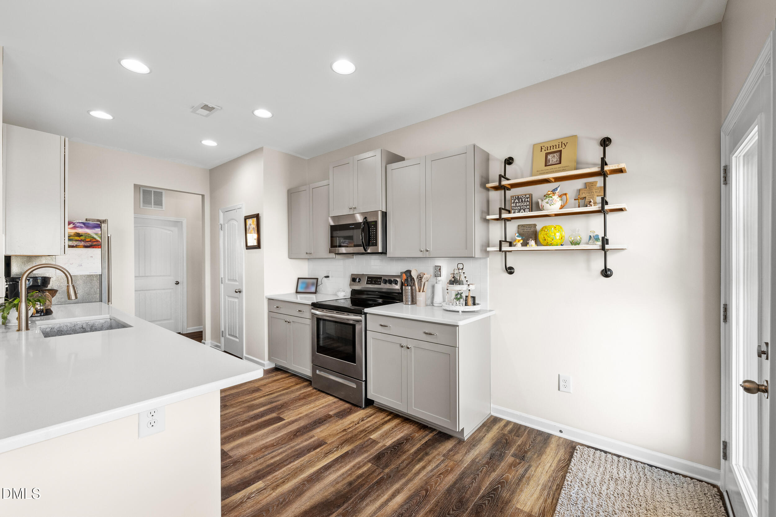 91 Charlottes Web Circle Benson NC 27504