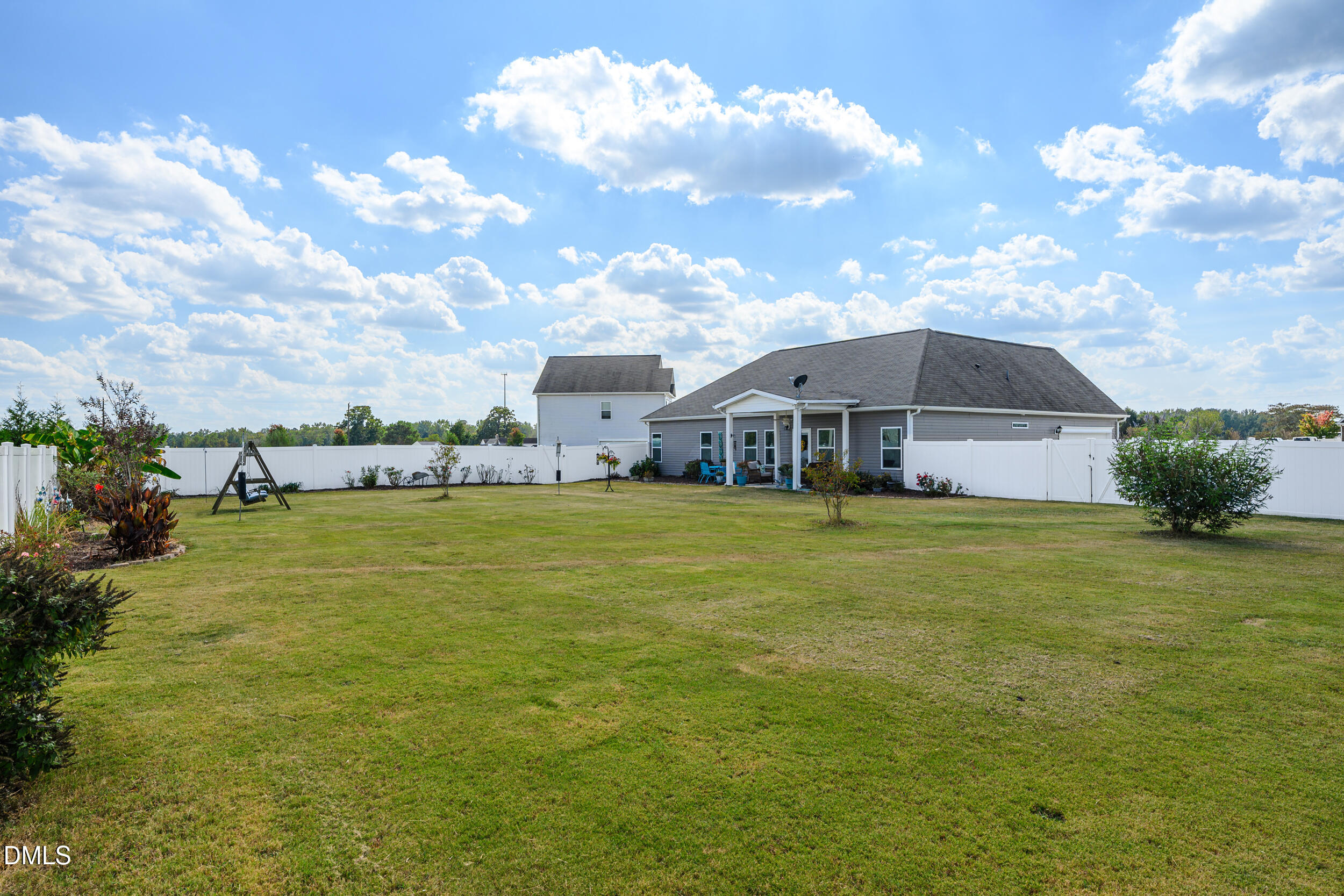 91 Charlottes Web Circle Benson NC 27504