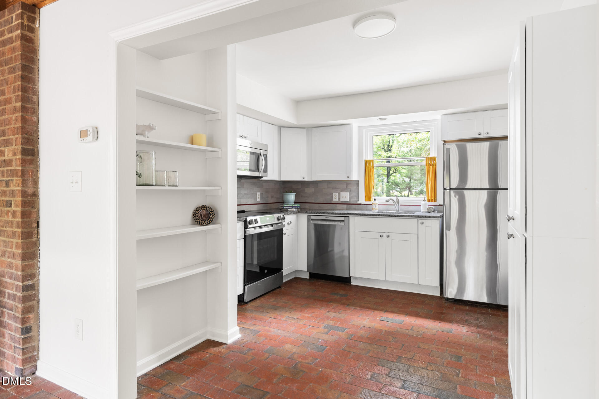 1209 C Hillsborough Road Chapel Hill NC 27516