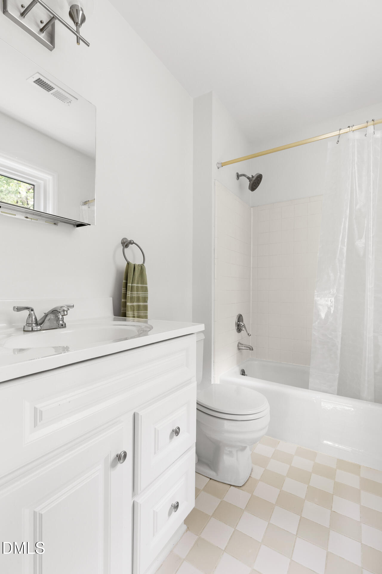 1209 C Hillsborough Road Chapel Hill NC 27516