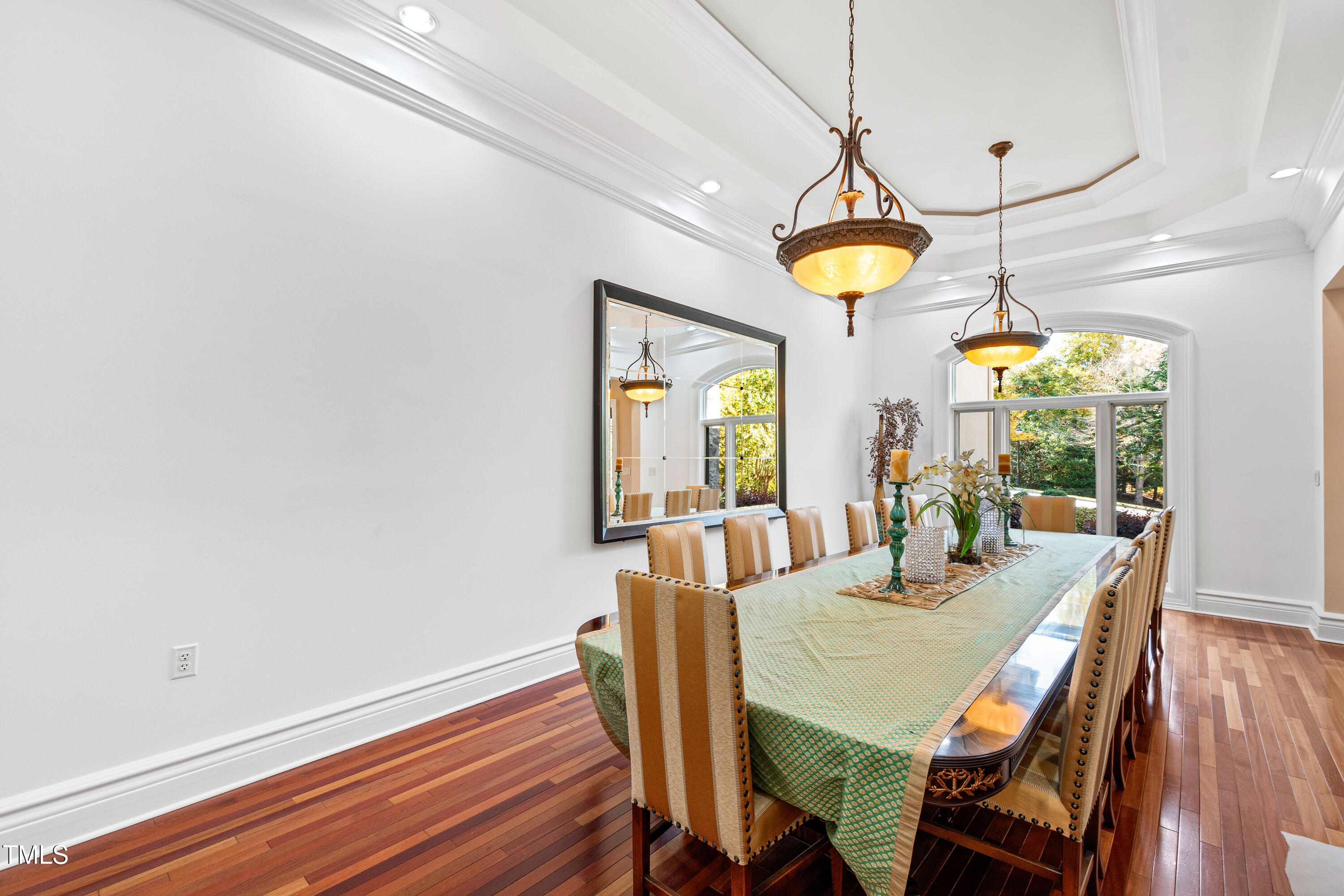 40002 Worth Chapel Hill NC 27517