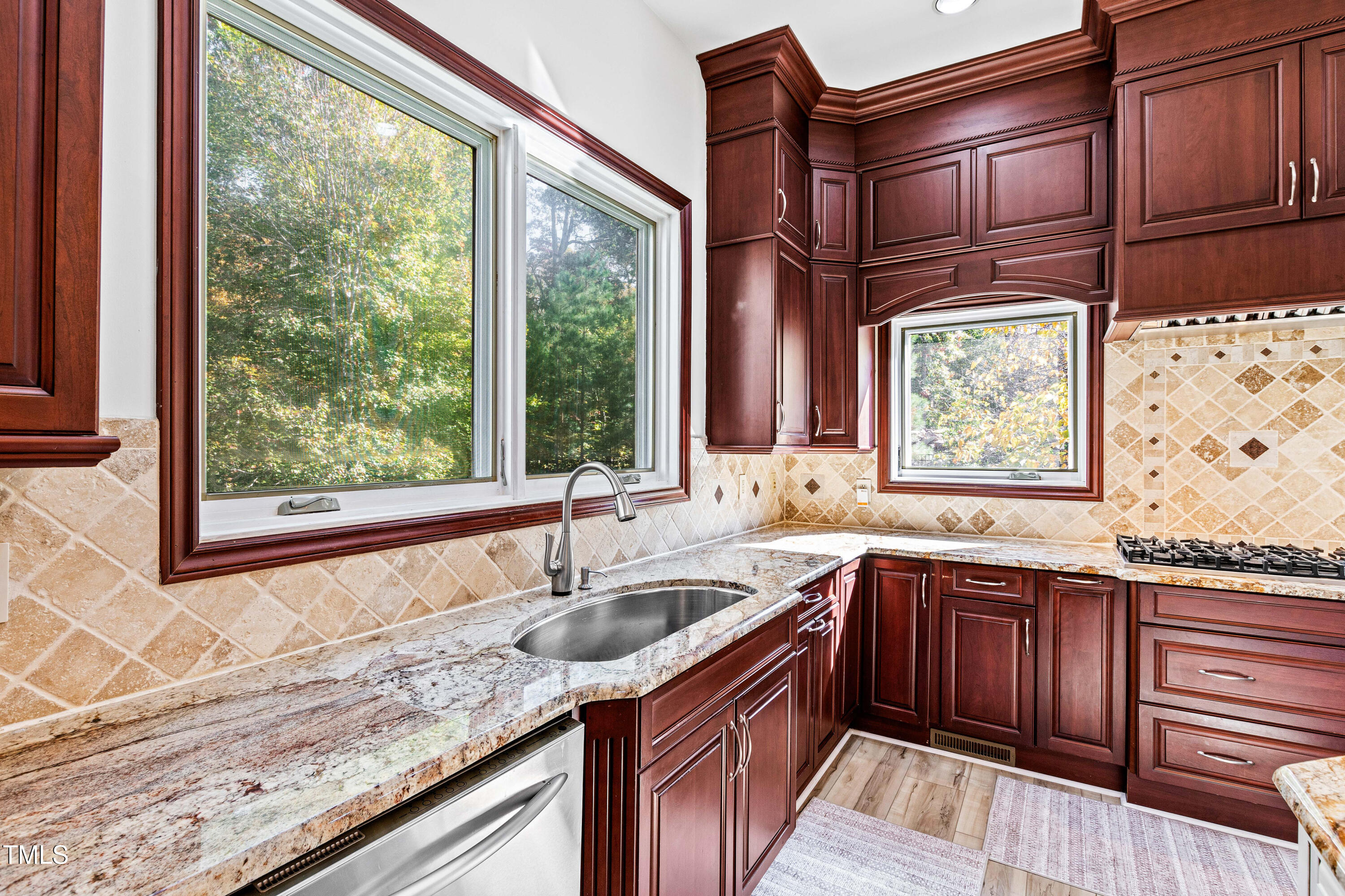 40002 Worth Chapel Hill NC 27517