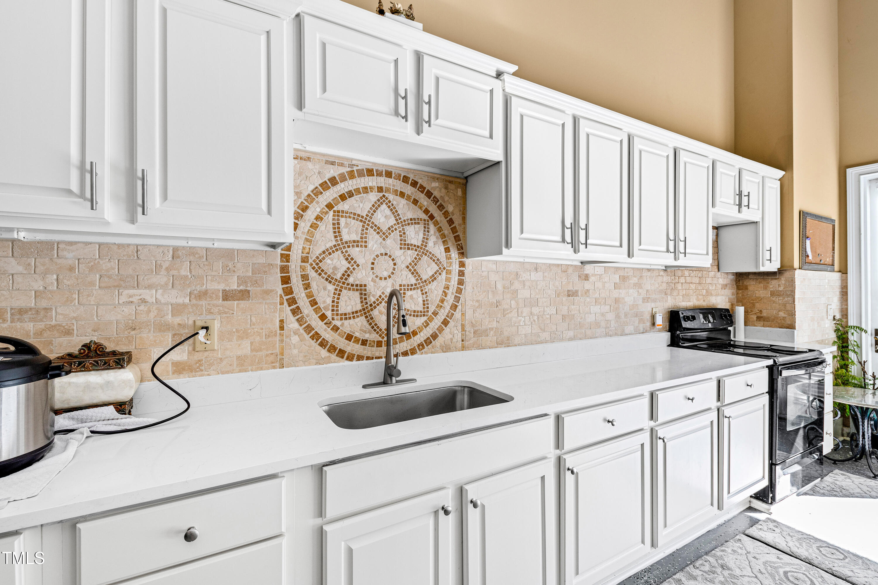 40002 Worth Chapel Hill NC 27517