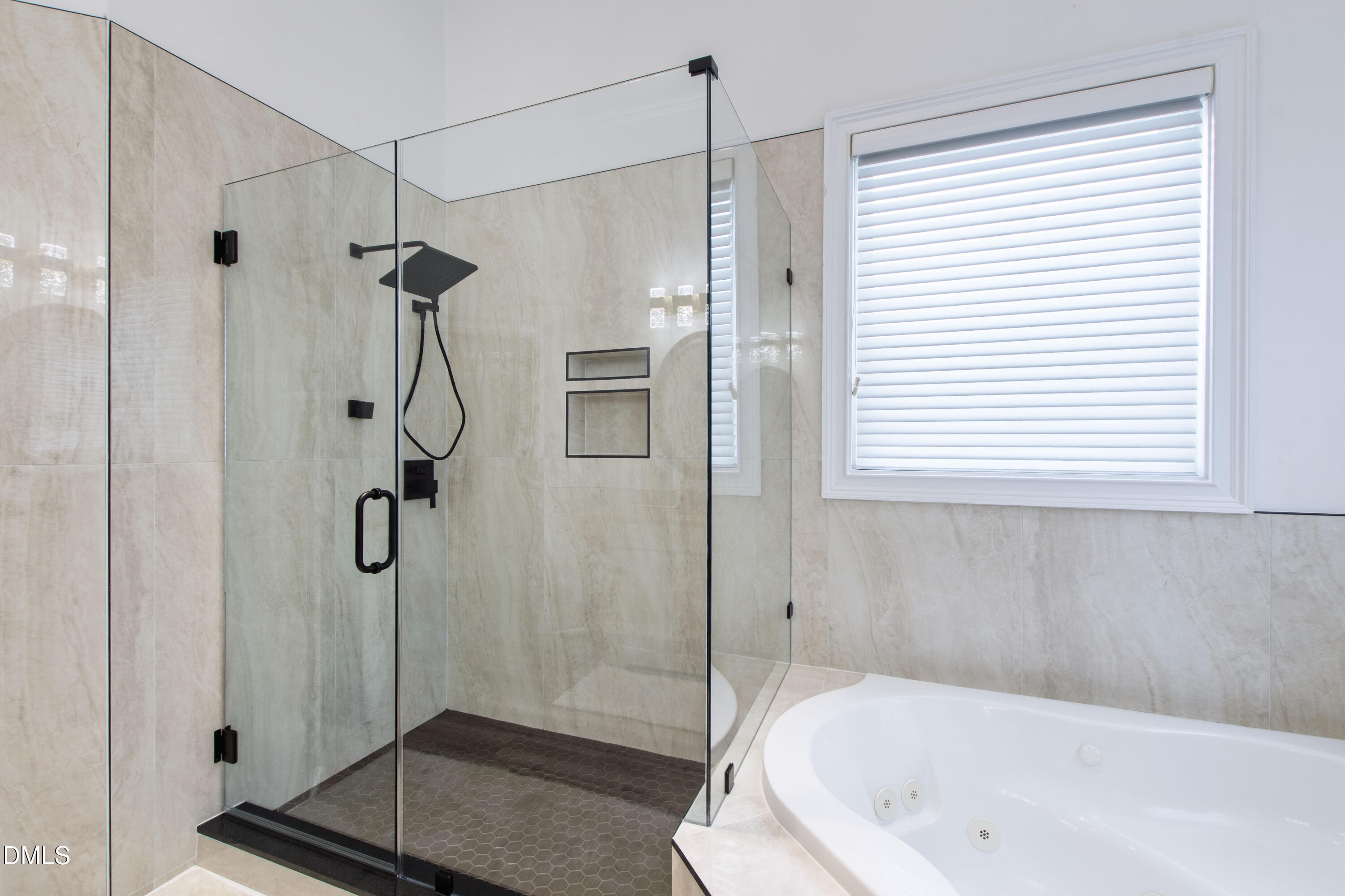 40002 Worth Chapel Hill NC 27517