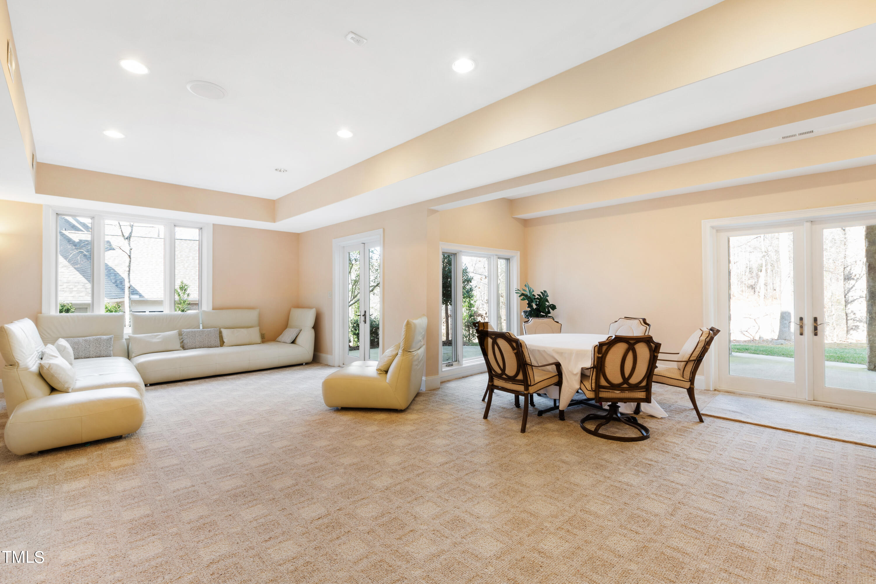 40002 Worth Chapel Hill NC 27517