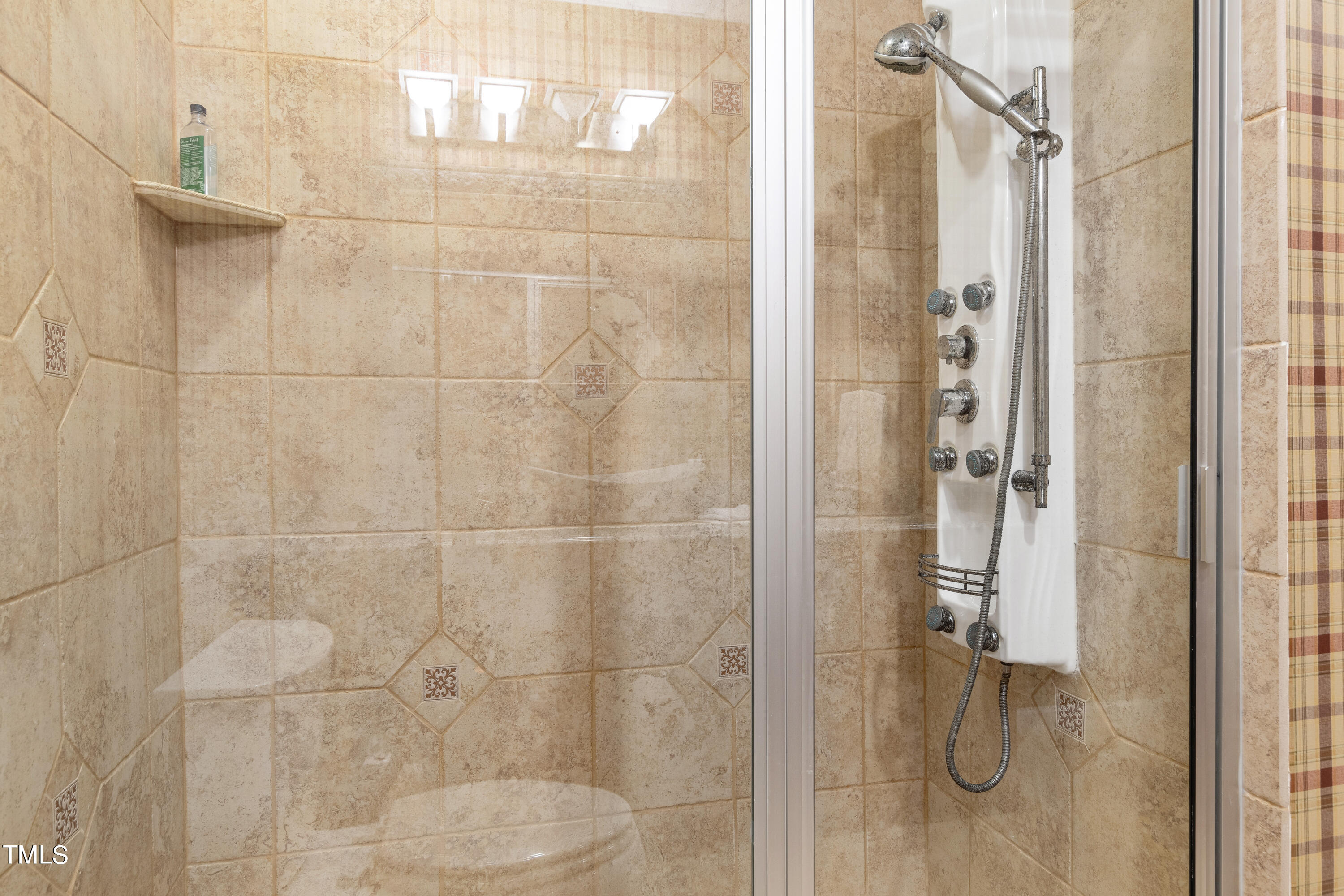 40002 Worth Chapel Hill NC 27517