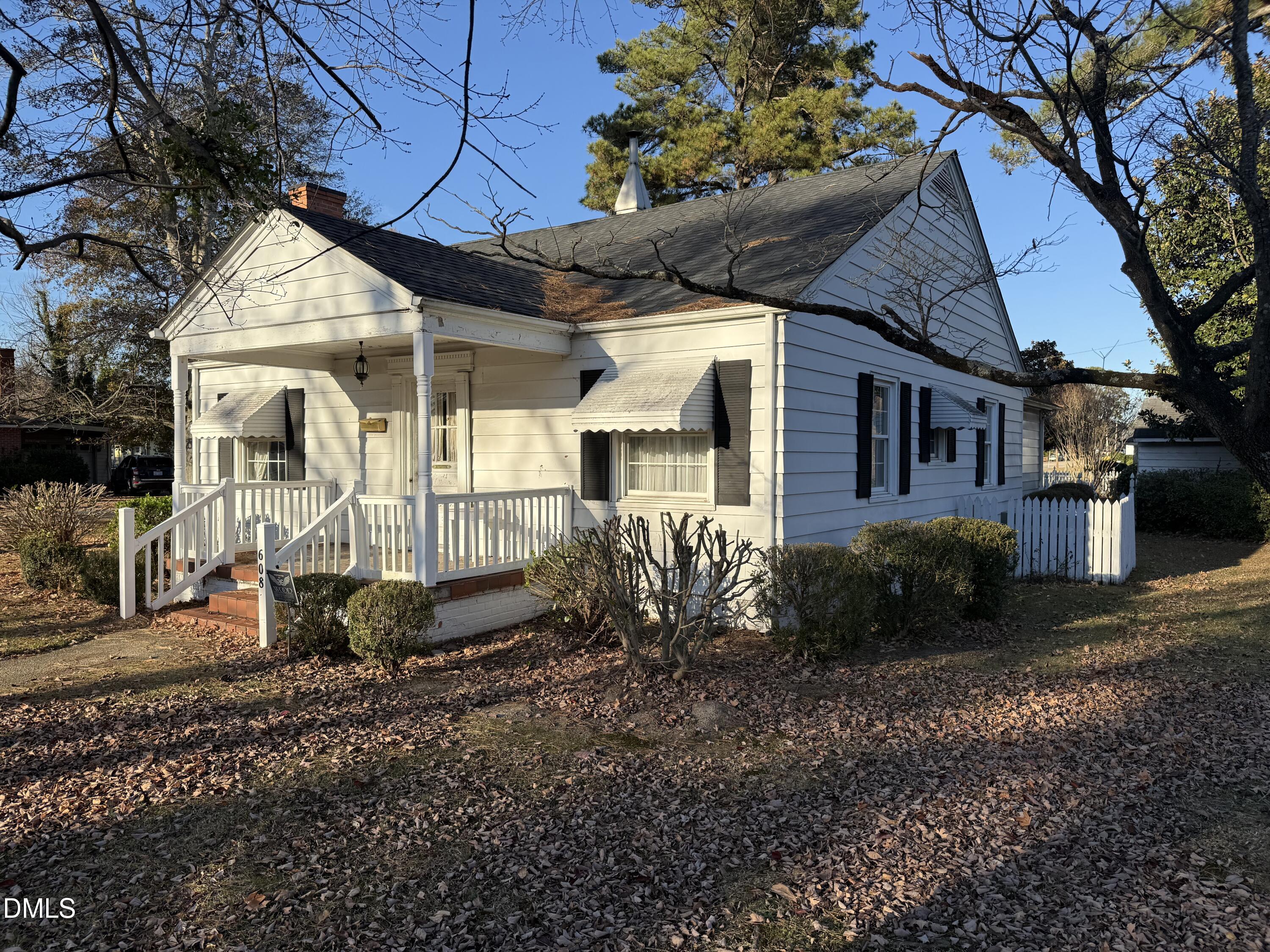 608 W Parrish Drive Benson NC 27504