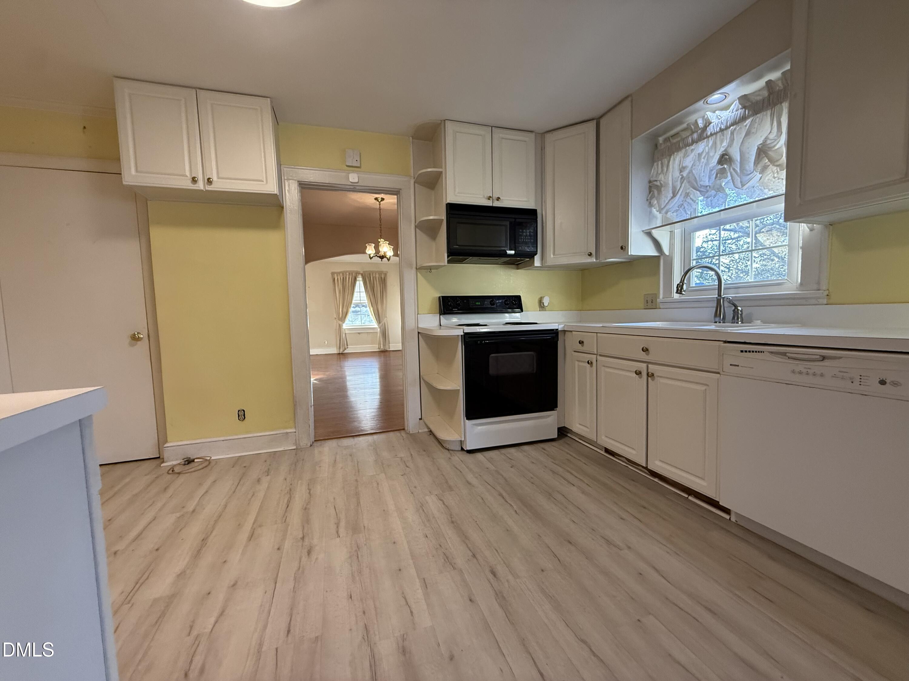 608 W Parrish Drive Benson NC 27504