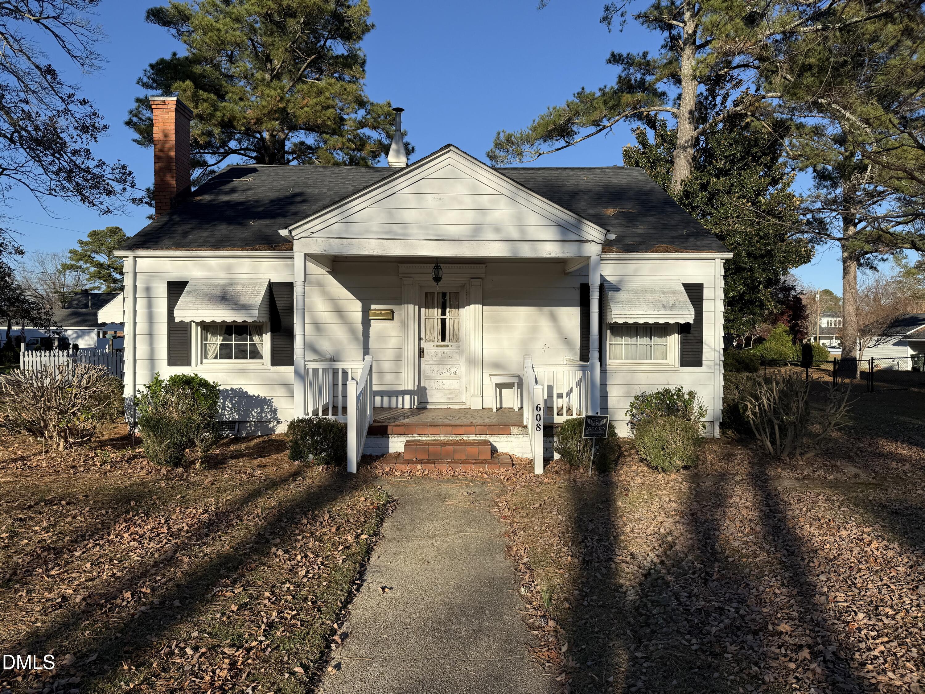 608 W Parrish Drive Benson NC 27504