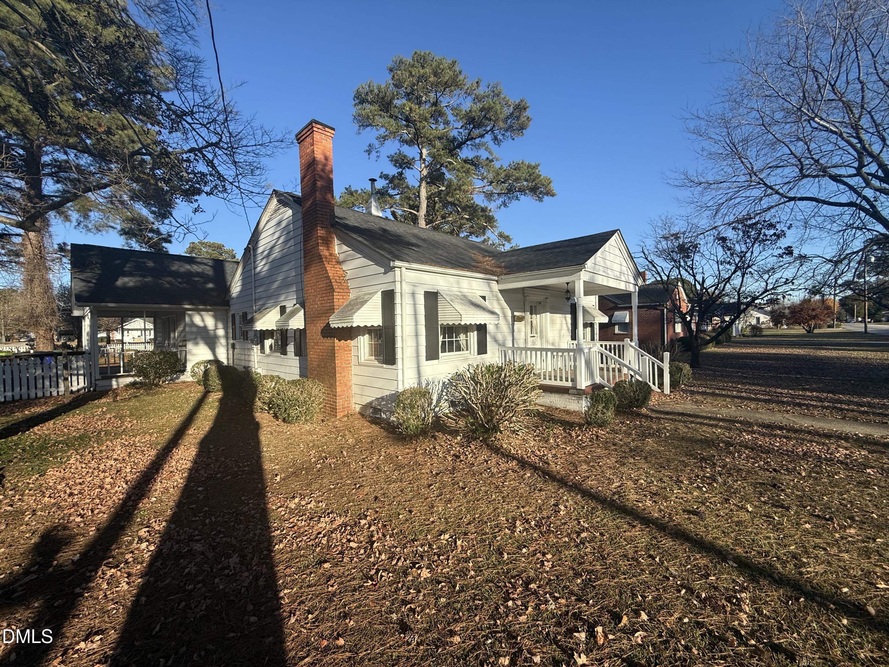 608 W Parrish Drive Benson NC 27504