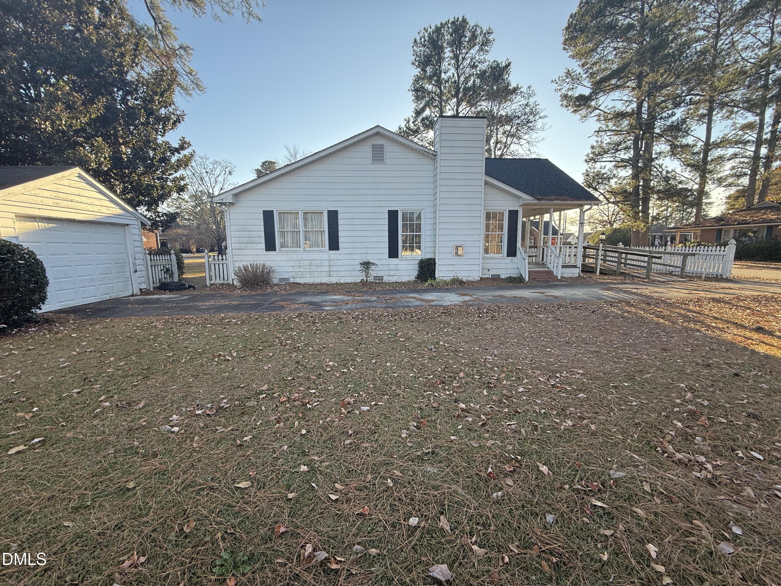 608 W Parrish Drive Benson NC 27504