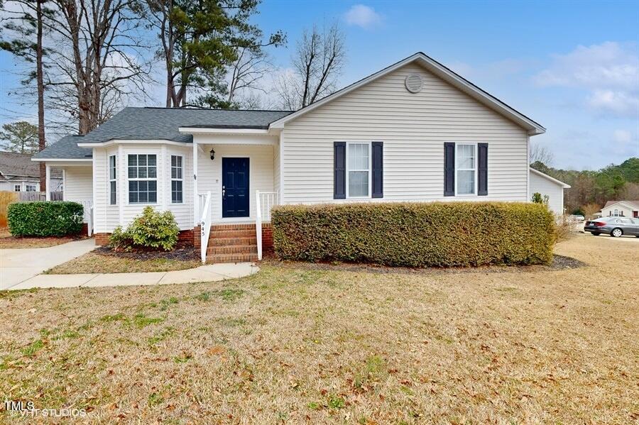 945 S Willhaven Drive Fuquay Varina NC 27526